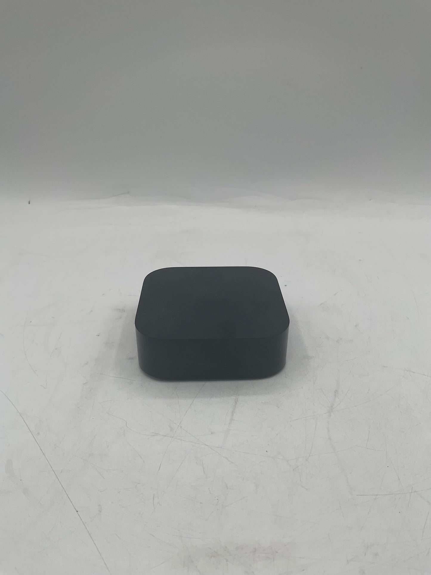 Apple TV 3rd Gen A1469 Media Streamer - Black