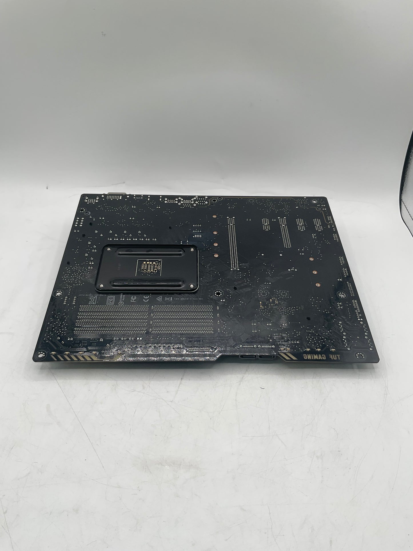 Asus TUF X470-PLUS GAMING AM4 ATX Motherboard DDR4 AMD Ryzen 3000