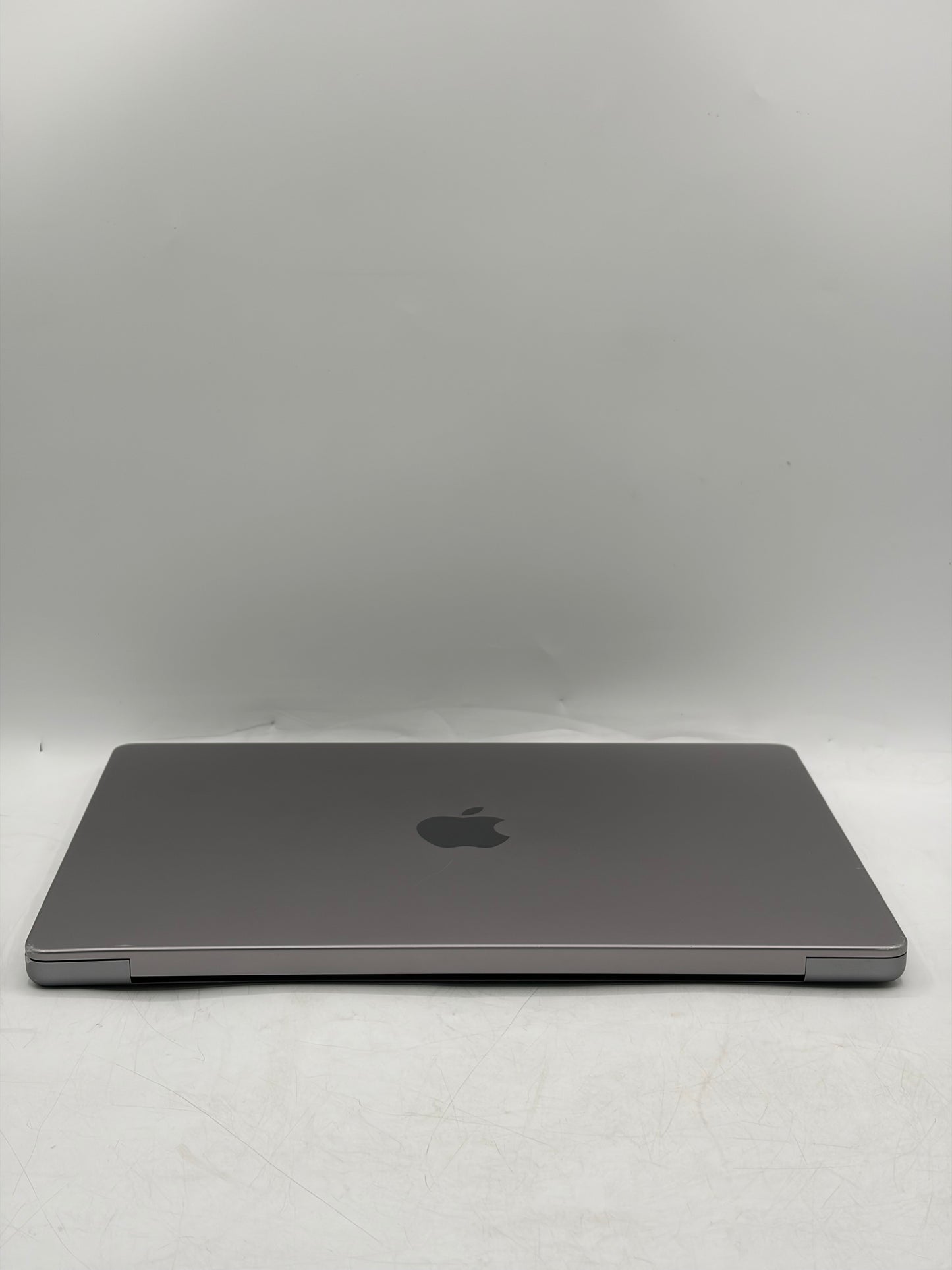 2021 Apple MacBook Pro 14" A2442 M1 Pro 32GB 512GB Space Gray