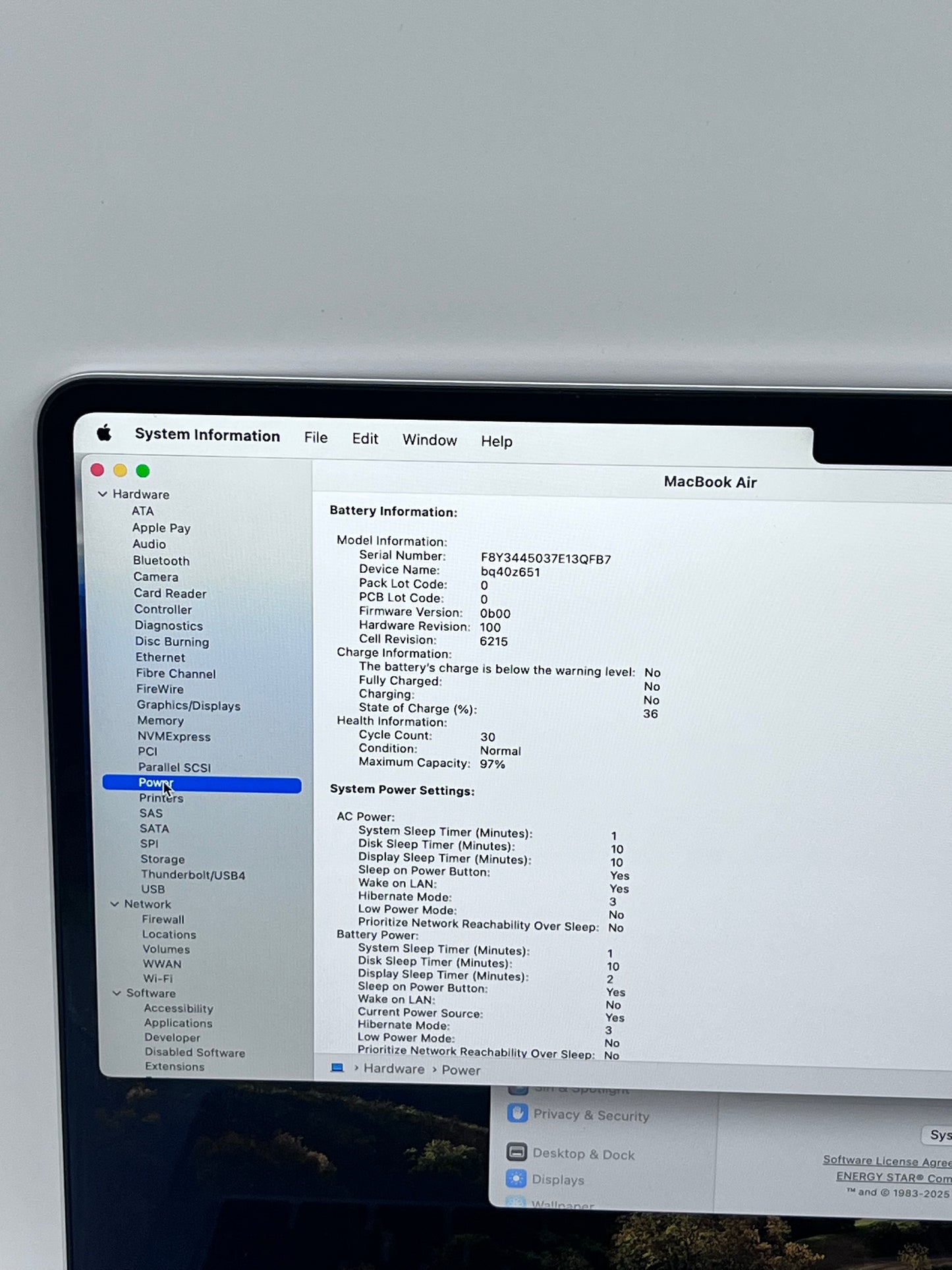 2022 Apple MacBook Air 13.3" M2 8GB 256GB A2681 REMOTELY MANAGED