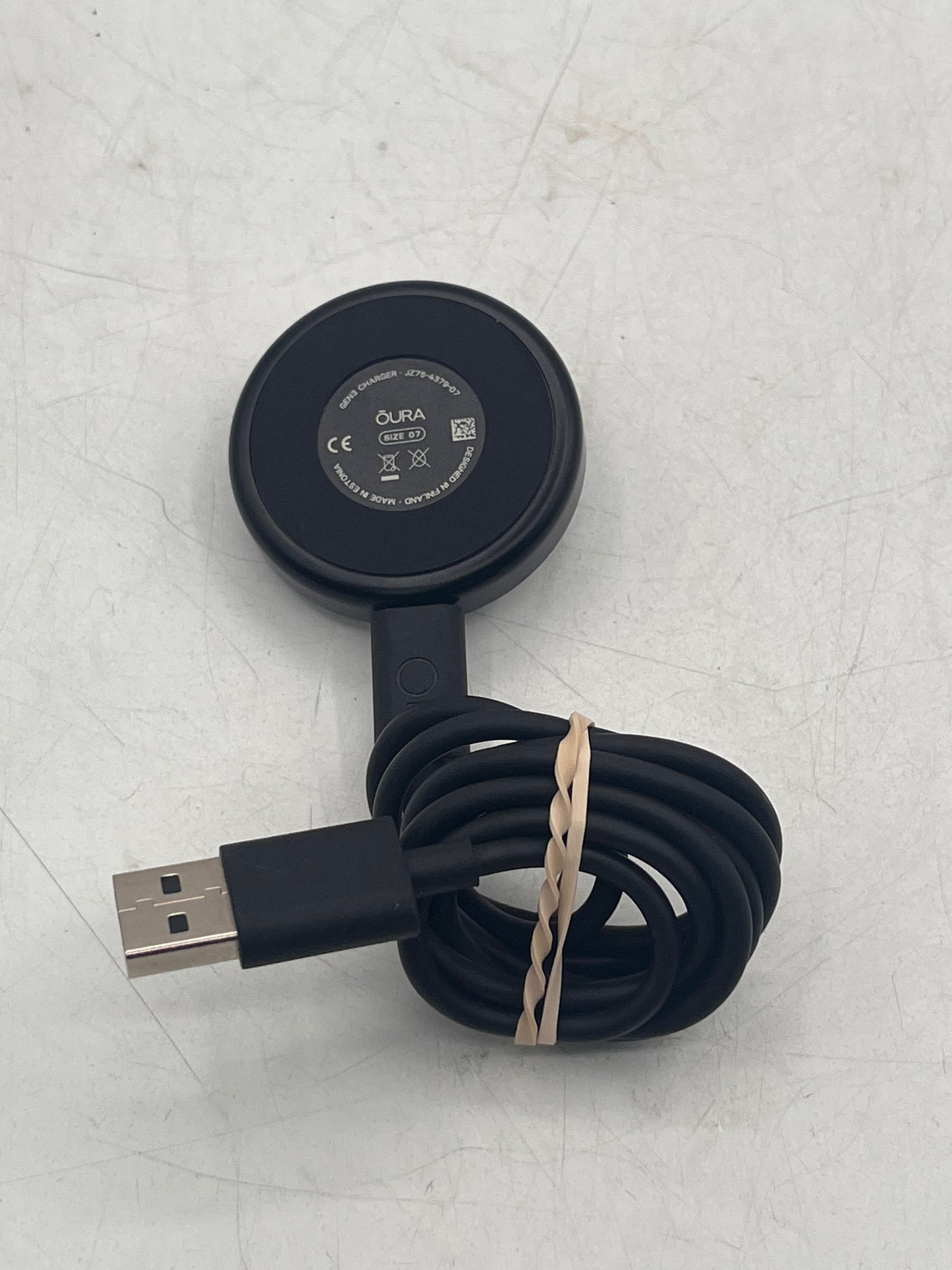 Oura Gen3 Smart Ring Activity Tracker Gold Size 7 with Charger