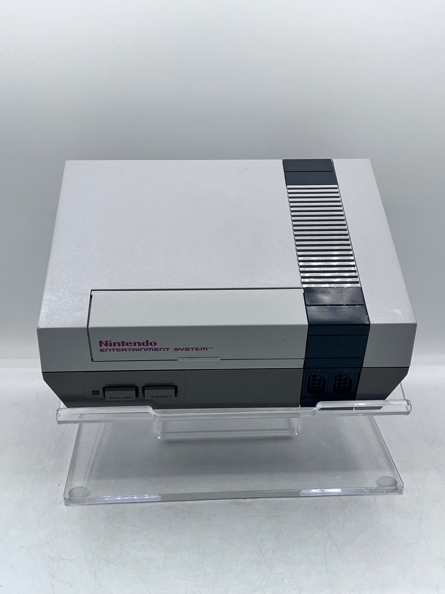 Original Nintendo System NES-001 Console Gray – Used