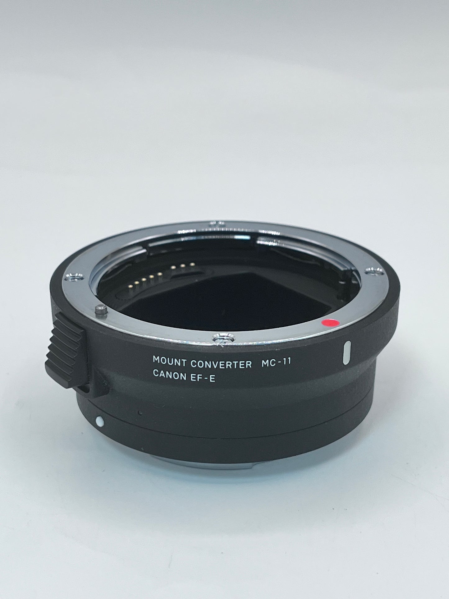 Sigma MC-11 Mount Converter Lens Adapter Canon - Black