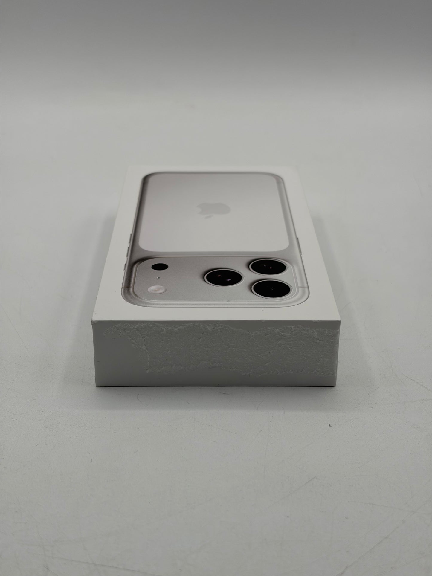 Unlocked Apple iPhone 17 Pro 256GB A3256 MG7K4LL/A - Silver - New in Box SEALED
