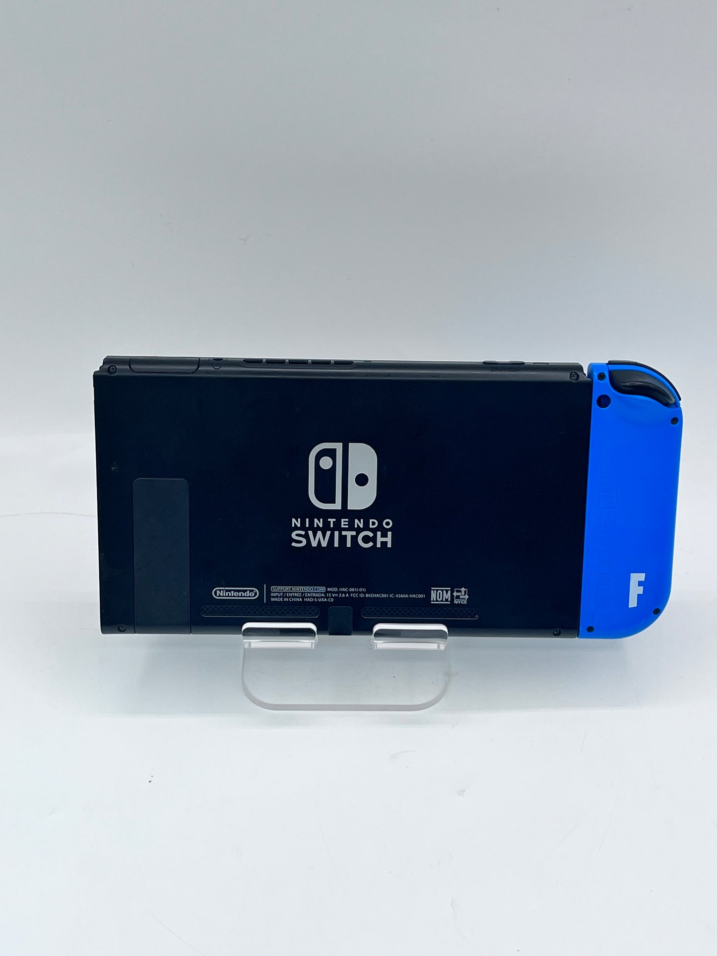 Nintendo Switch HAC-001 Console With Accessories READ