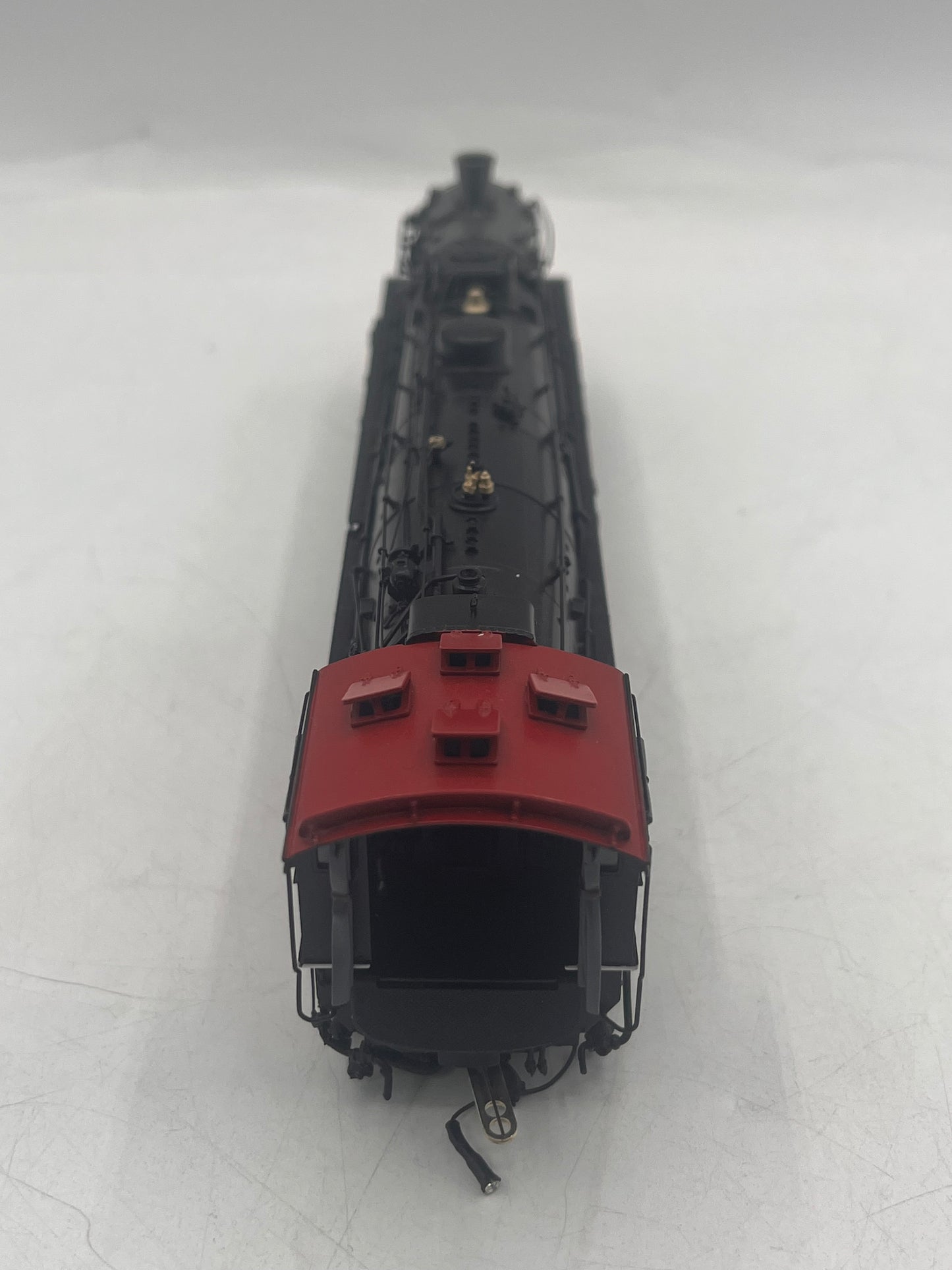 W&R Enterprises Northern Pacific Class A 4-8-4 Version 2 Oil Locomotive & Tender