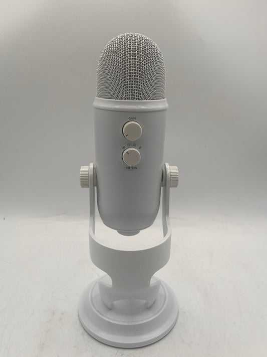 Blue Yeti A00132 Condenser Studio Microphone White