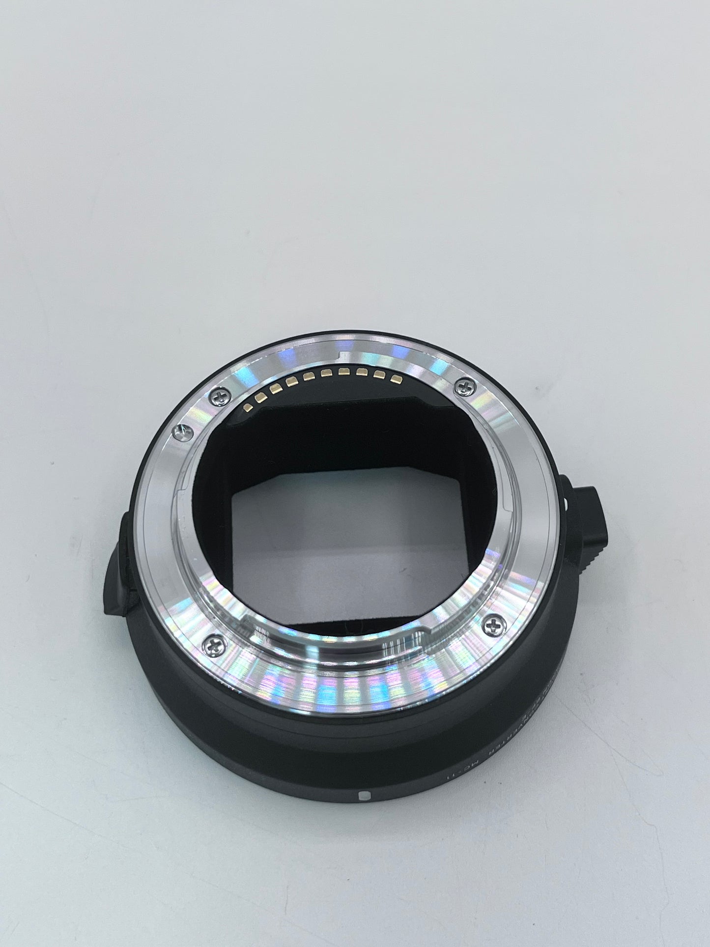 Sigma MC-11 Mount Converter Lens Adapter Canon - Black