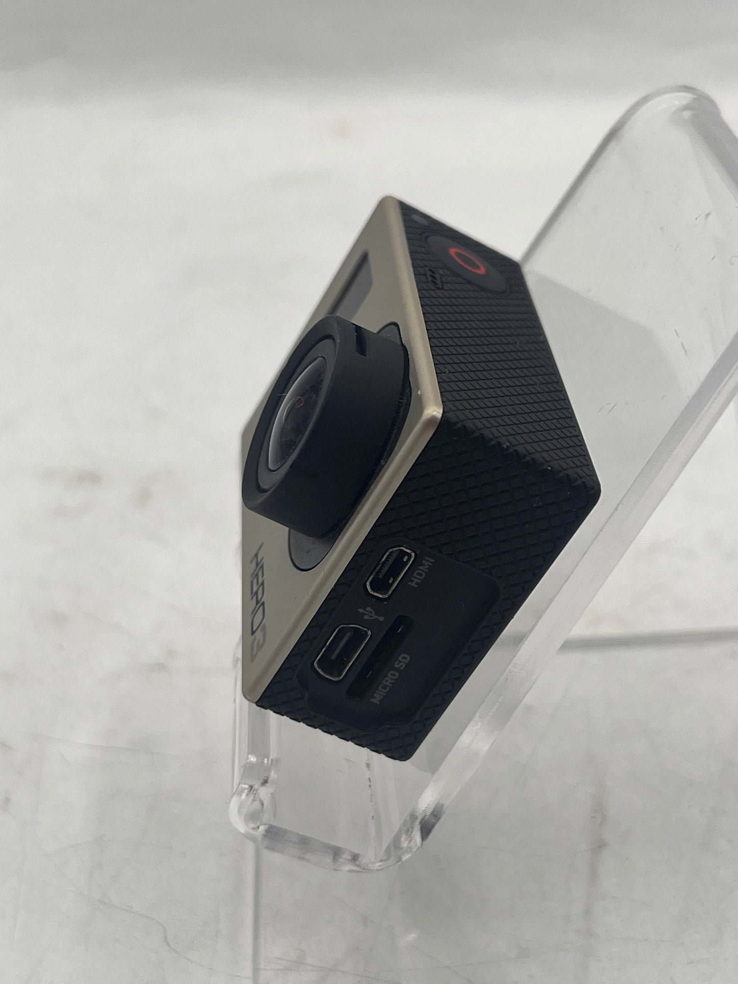 GoPro HERO3 Edition 12MP Action Camera CHDHX-301 w/ Case Black