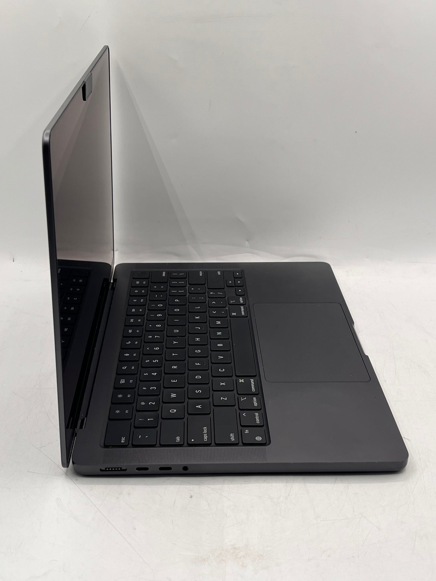 Apple MacBook Pro 14-inch A2992 (2024) M3 Pro 18GB 512GB - REMOTELY MANAGED