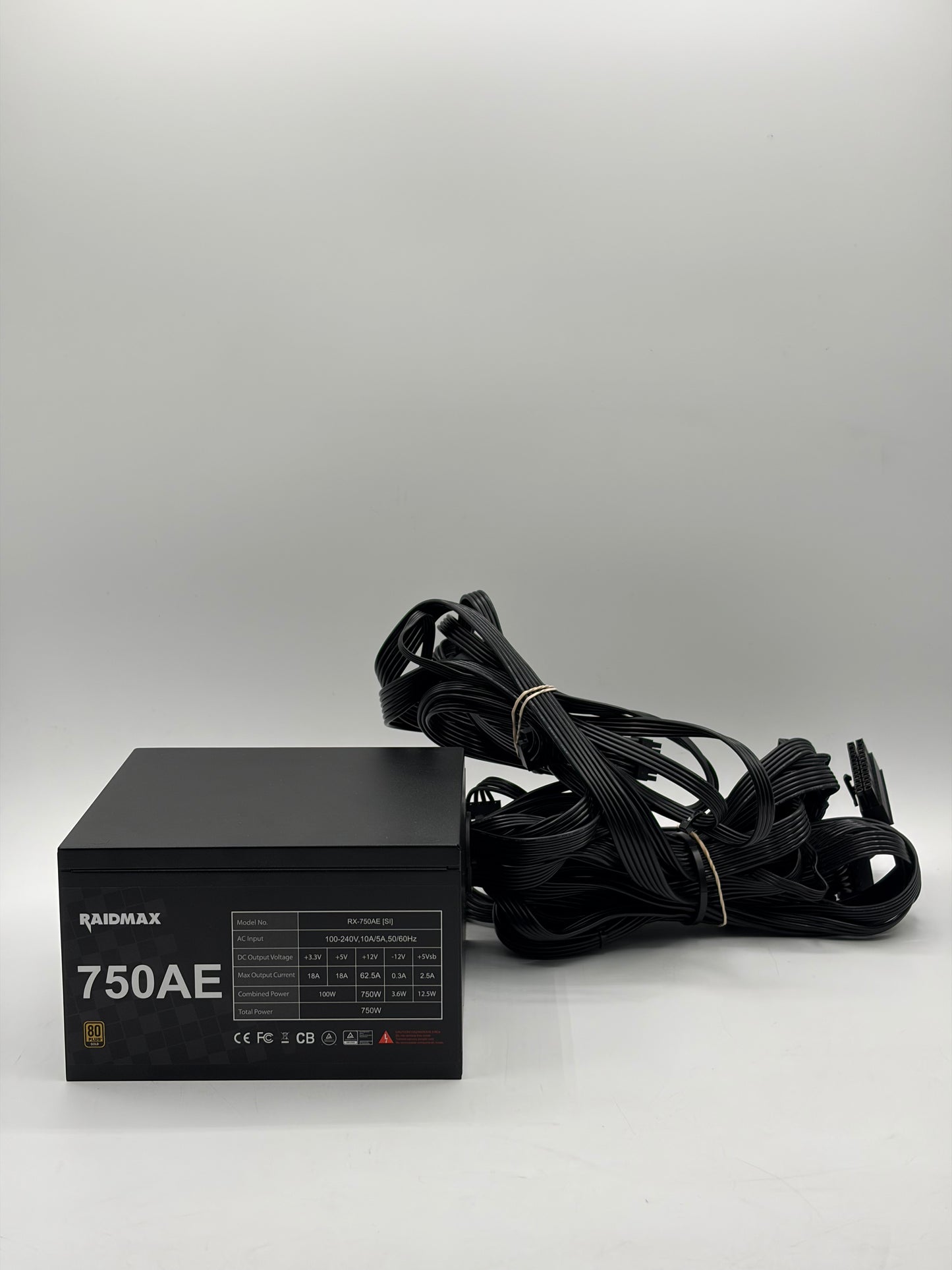 Raidmax 750AE 750W Computer Power Supply RX-750AE(SI)