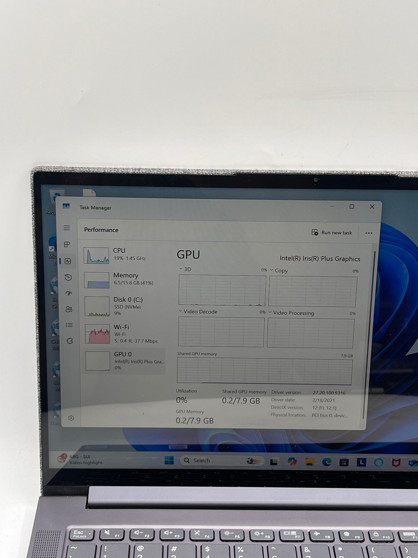 Lenovo IdeaPad Slim 7 15" Laptop Core i5 16GB 512GB Silver TOUCH