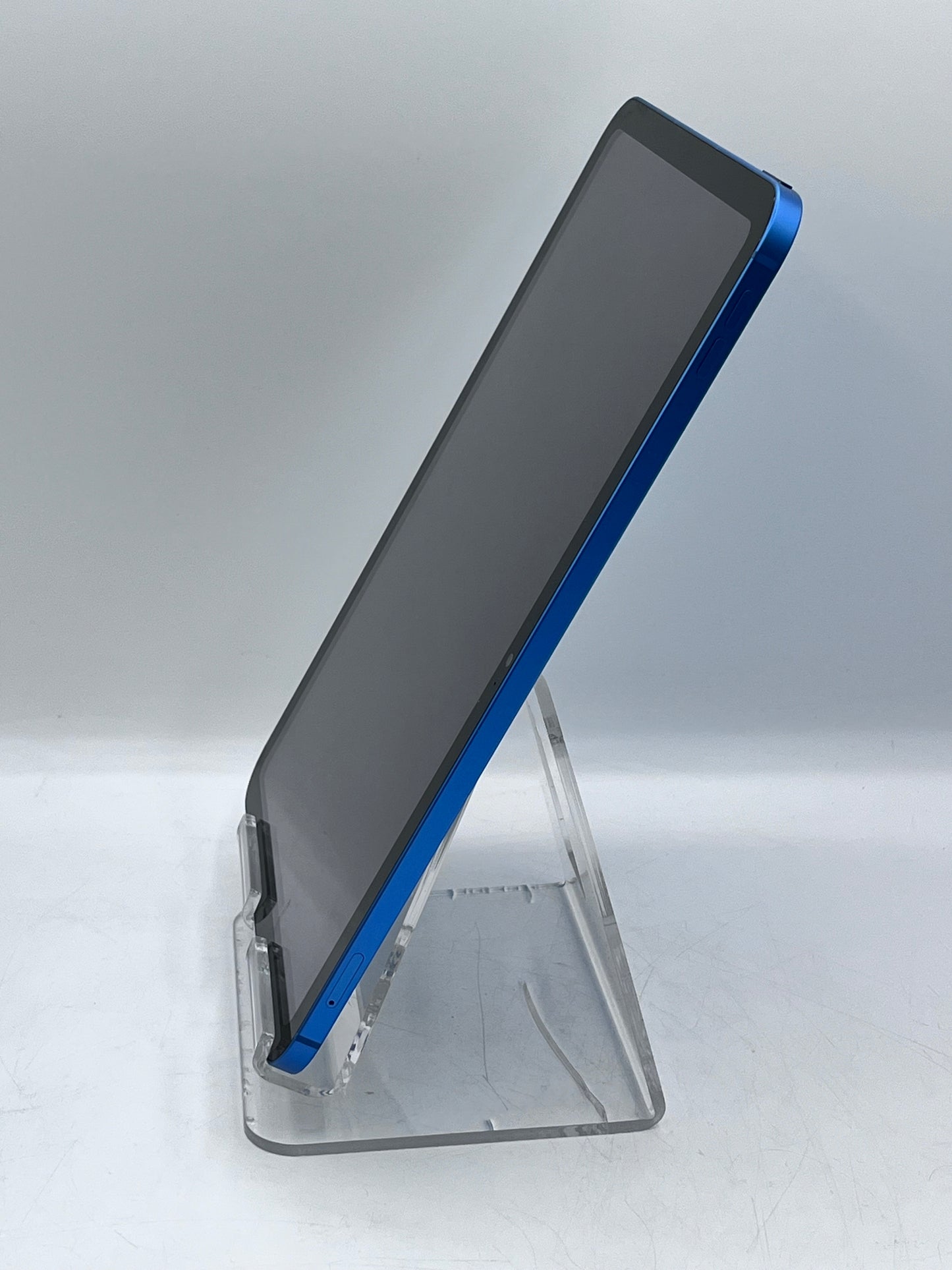 Apple iPad (10th Gen) A2757 (2022) - Blue - Unlocked - 64GB