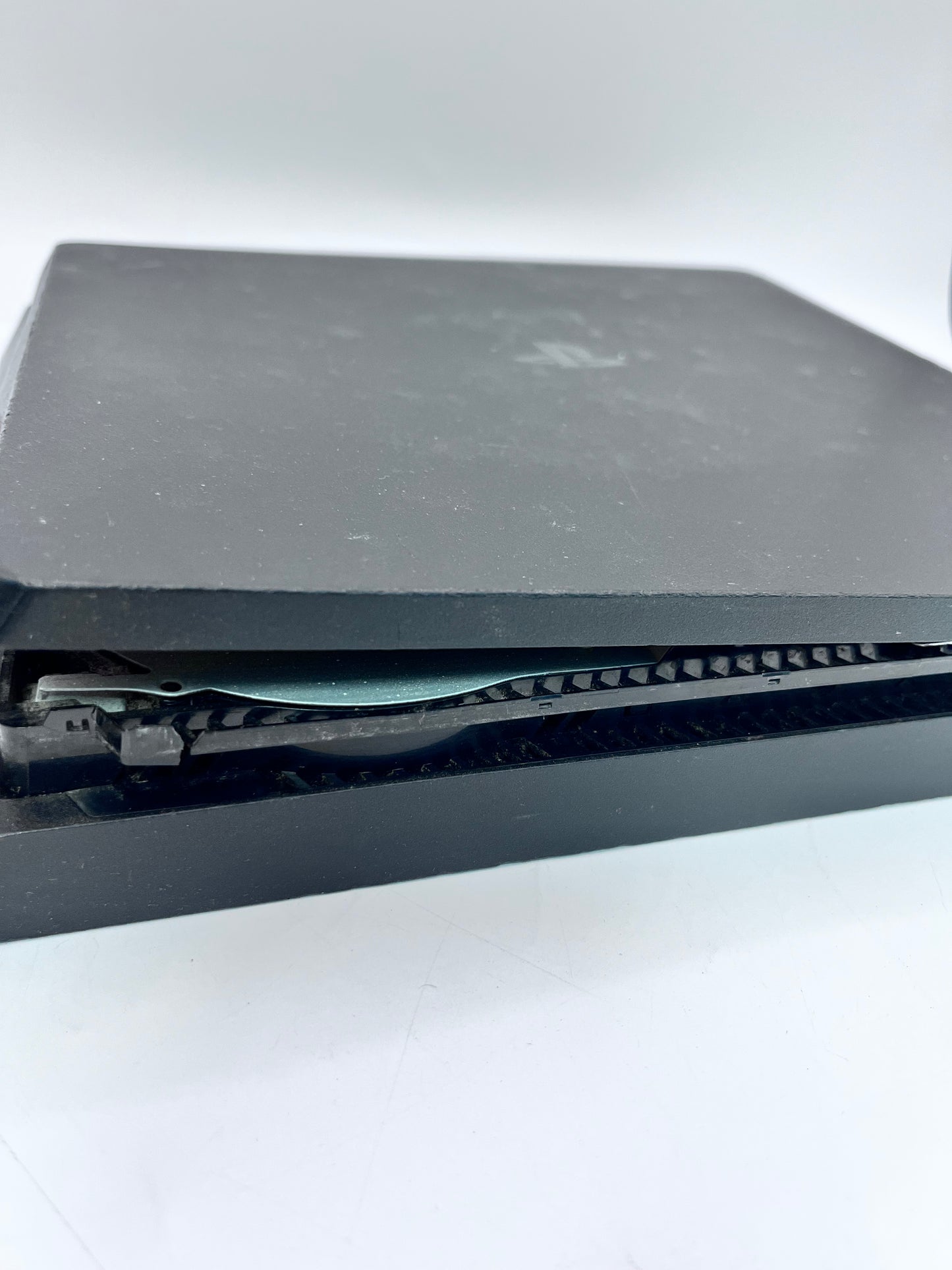 Sony CUH-2215B PS4 Slim 1TB - Black READ
