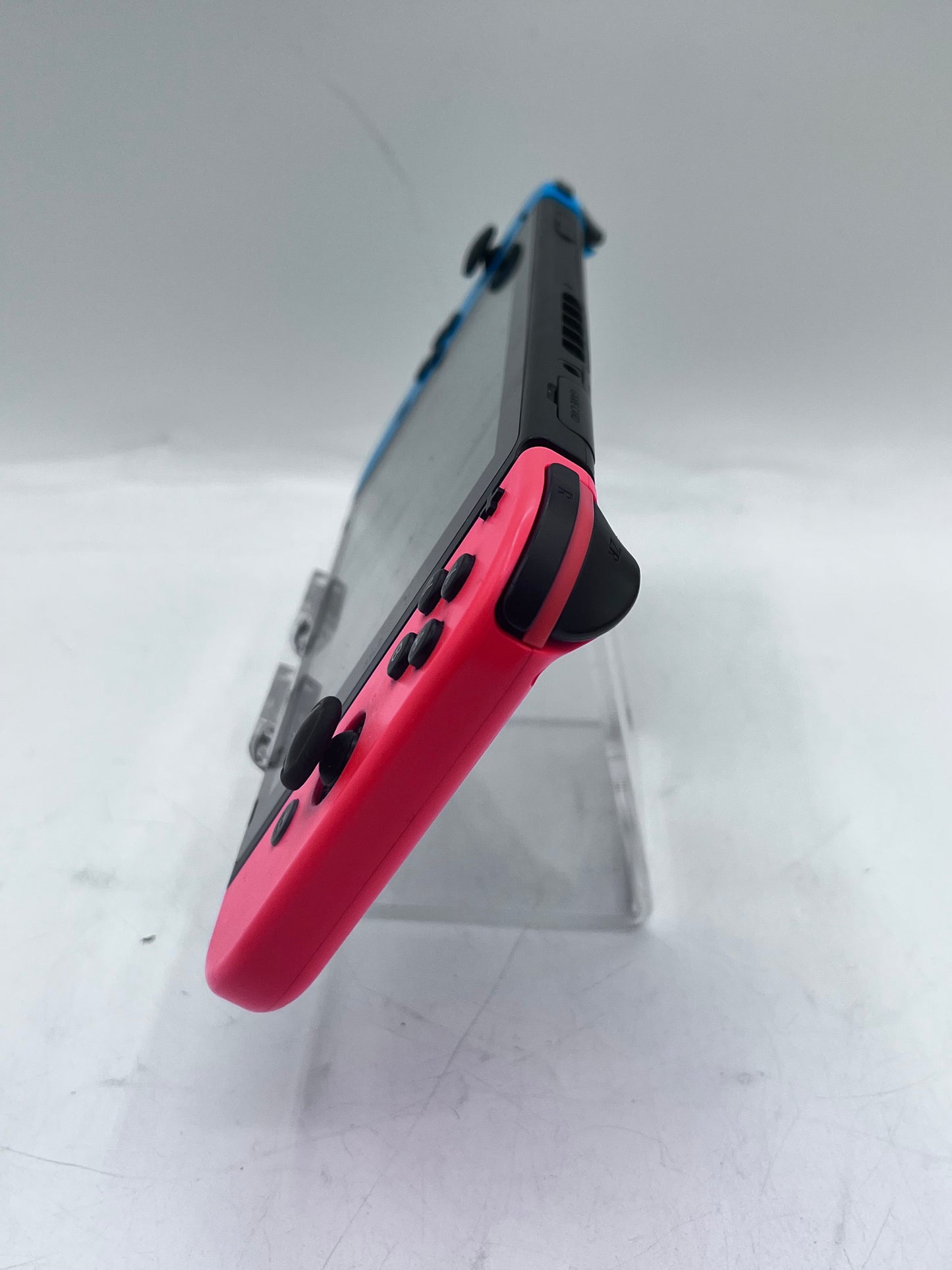 Nintendo Switch HAC-001 2017 32GB Console with Red/Blue Joycons