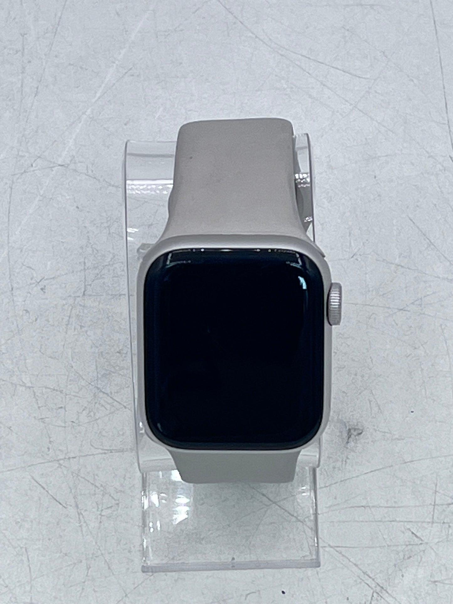 Apple SE 2nd Gen Smart Watch 40mm GPS Only -Starlight