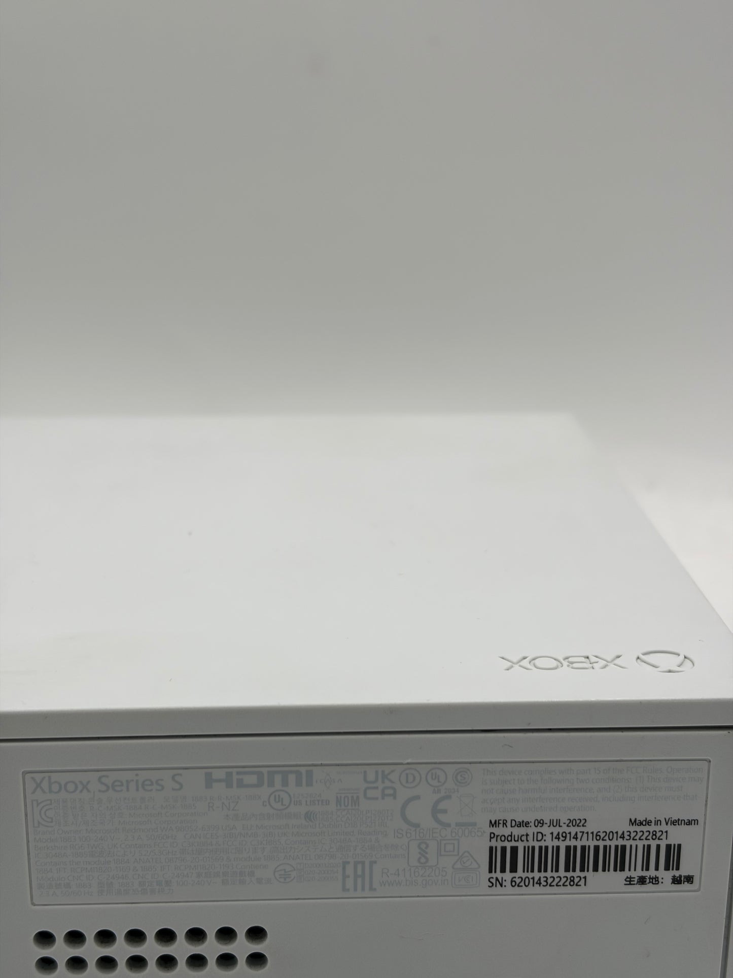 Microsoft Xbox Series S (1881) 2020 512GB White Video Game Console