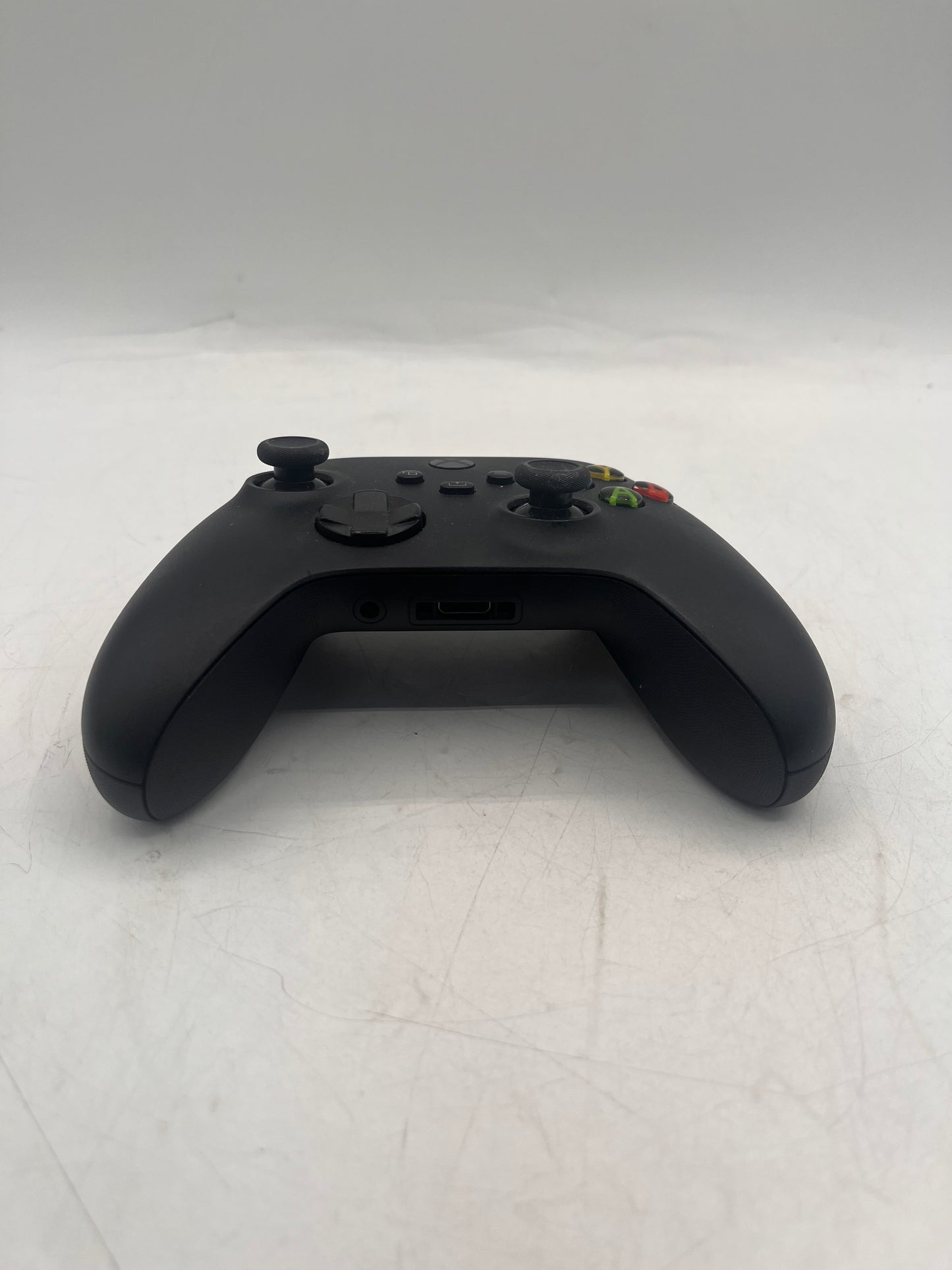 Microsoft Xbox Series Wireless Controller Model 1914 - Black