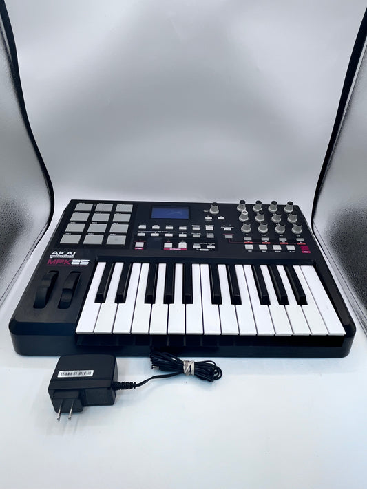 AKAI MPK 25 Professional USB Midi Keyboard - Black