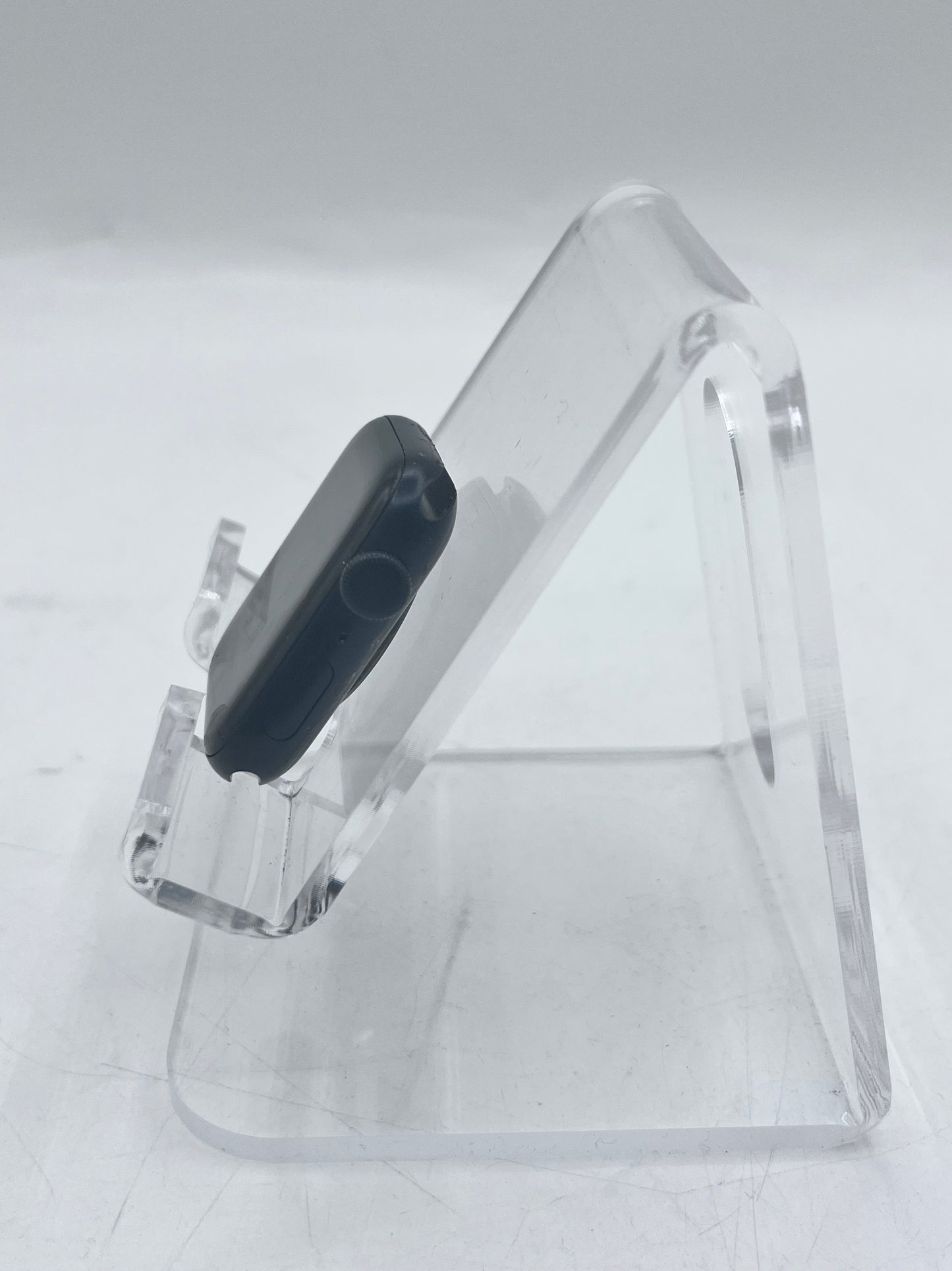 GPS Only Apple Watch SE 2nd Gen 44MM Midnight Aluminum Black Sport Band A2723