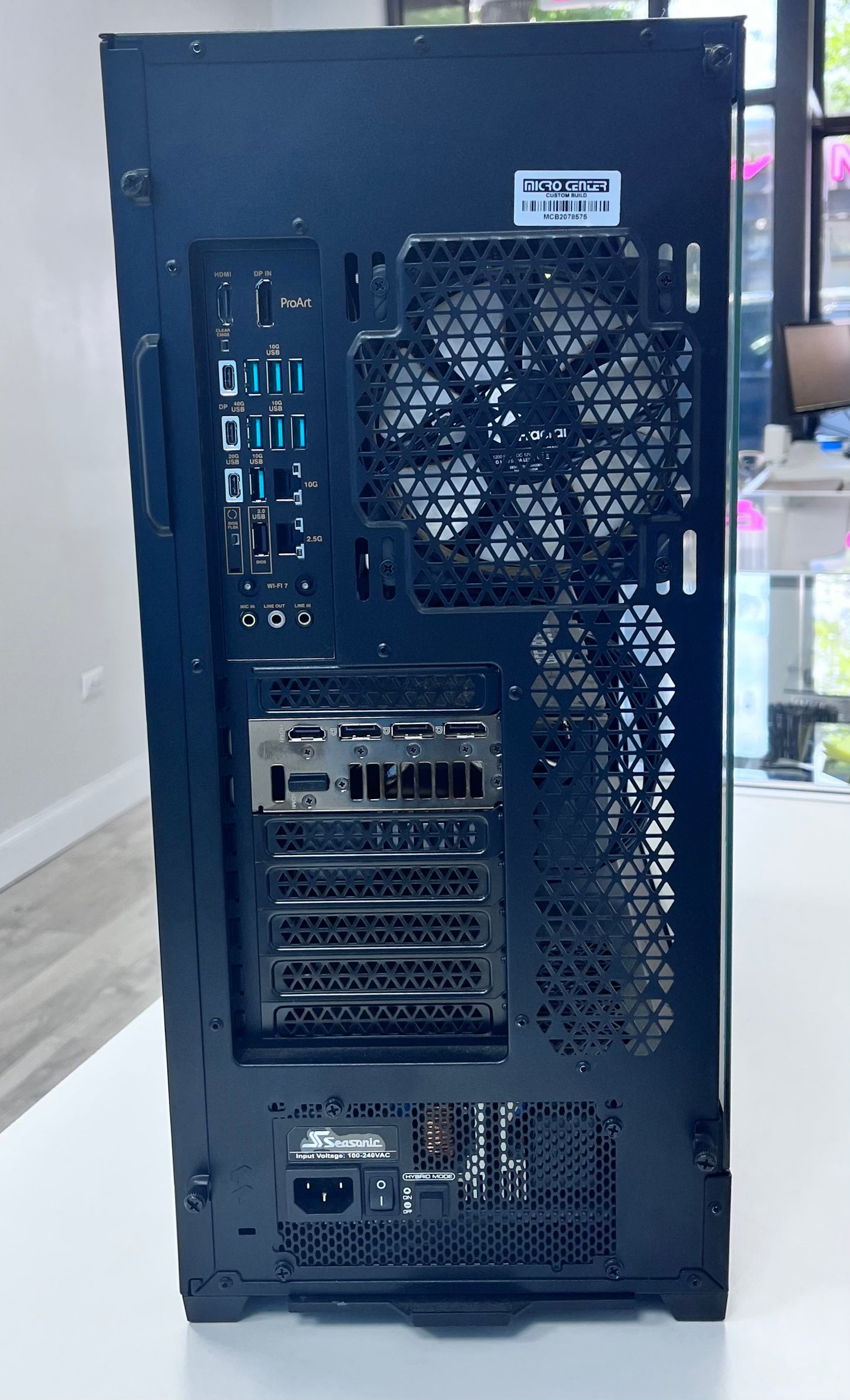 PC AMD Ryzen 9 GeForce RTX 4080 Super 64GB - Black