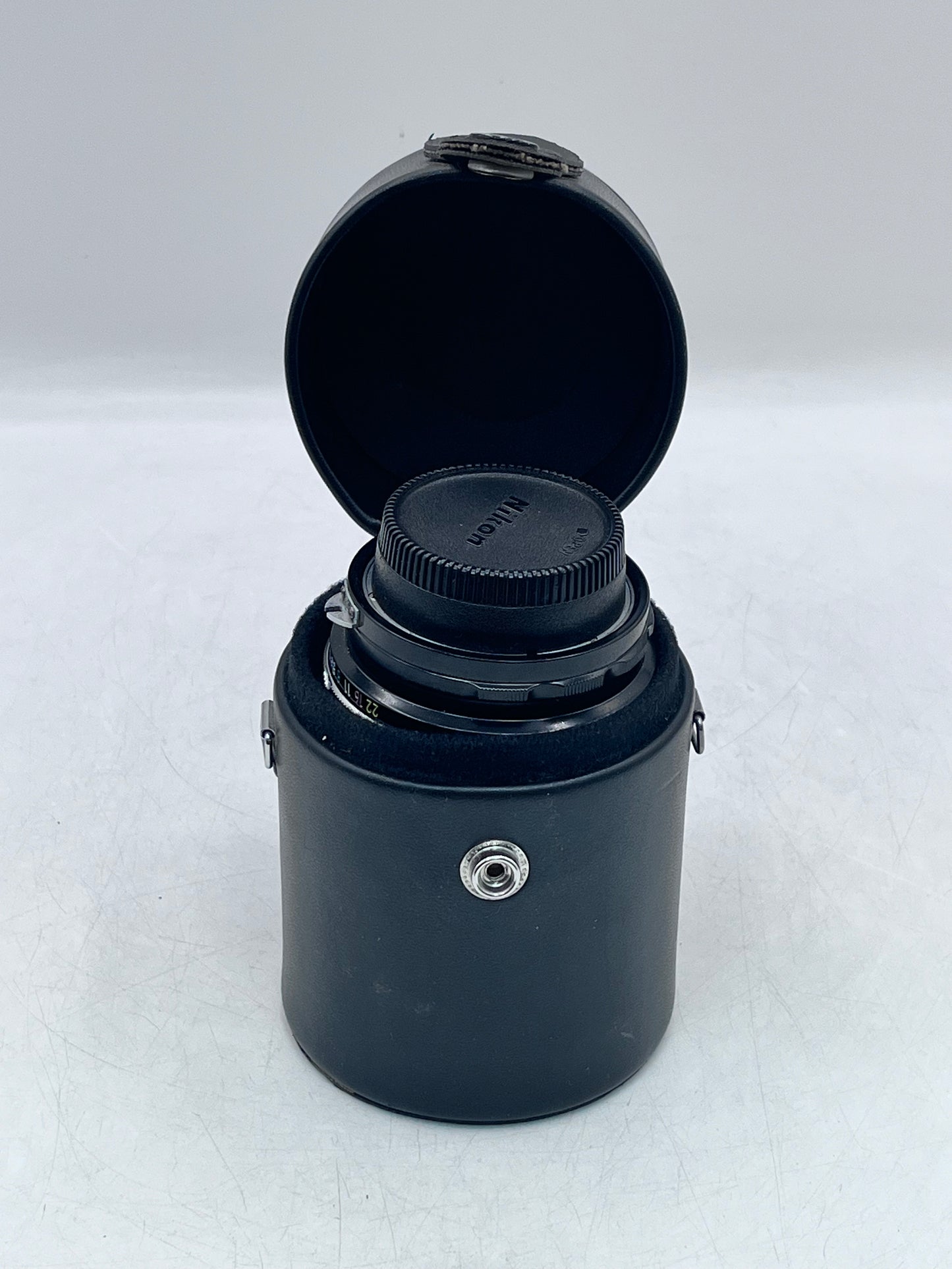 Nikon Nikkor-Q Auto 135mm f2.8 Camera Lens - Black
