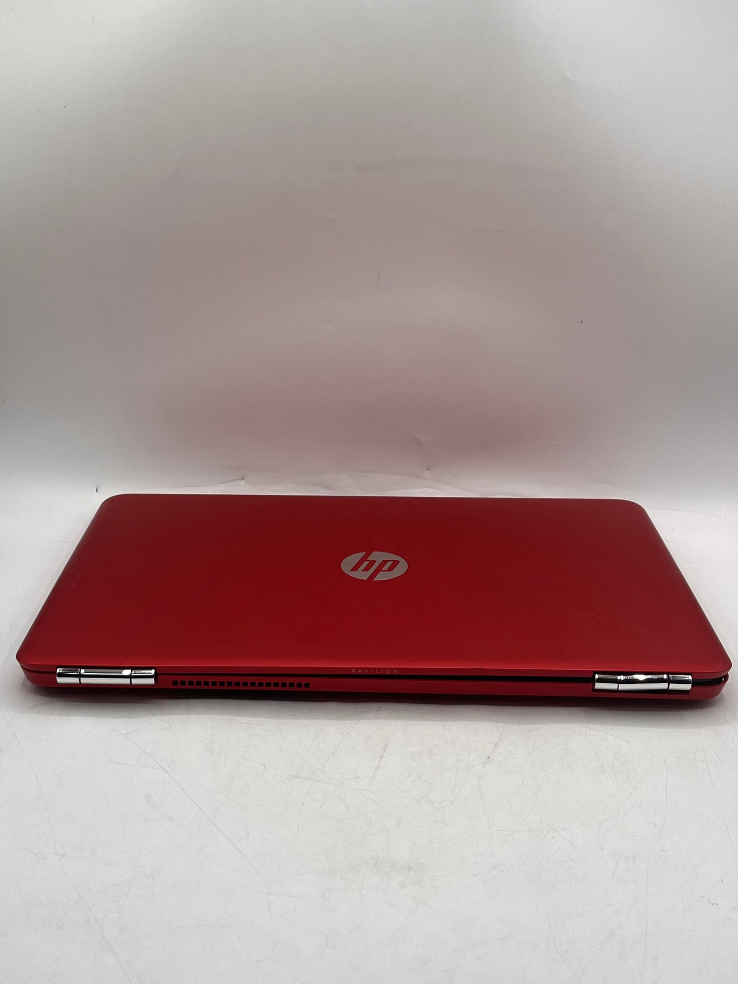 HP Pavilion 15-au0000 14" Laptop AMD Ryzen 5 16GB 512GB