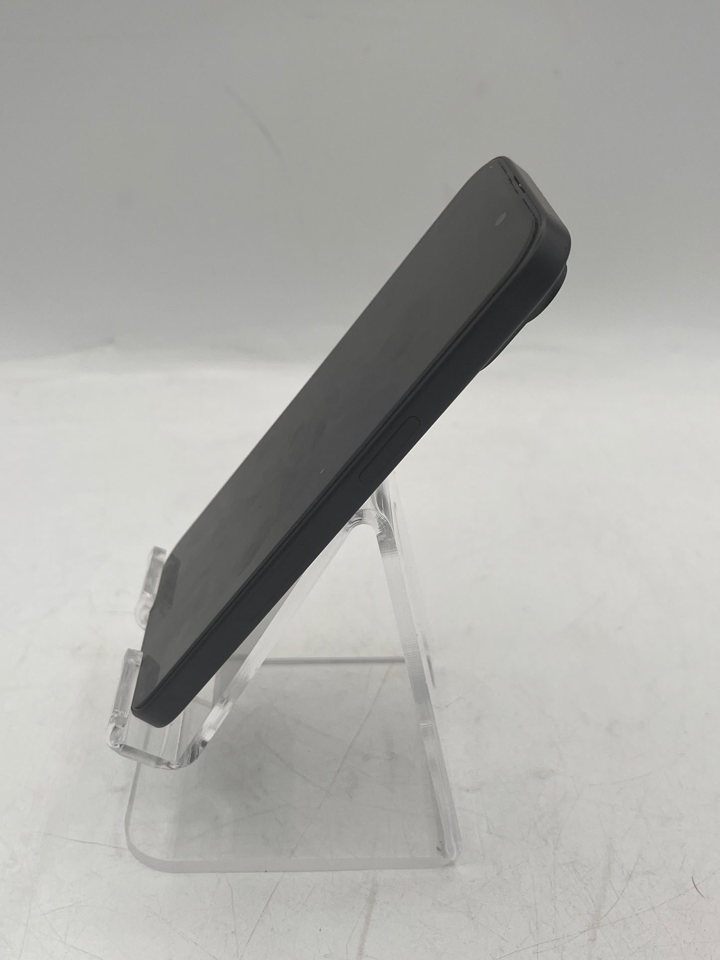 Boost Mobile Apple iPhone 15 128GB MTPJ3LL/A A2846 Black