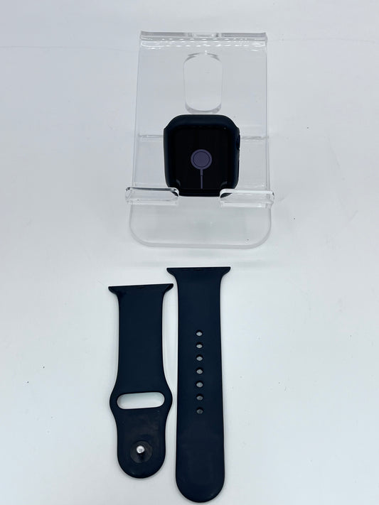 Apple SE (2nd Gen) 40mm Smart Watch GPS Only - Black