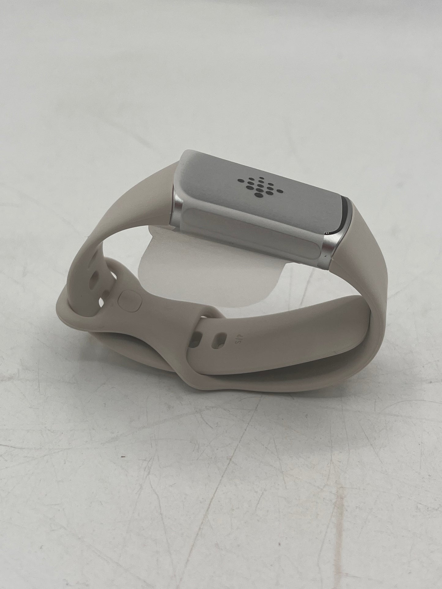 Fitbit Charge 6 (2023) Smart Watch Silver GPS Only Small