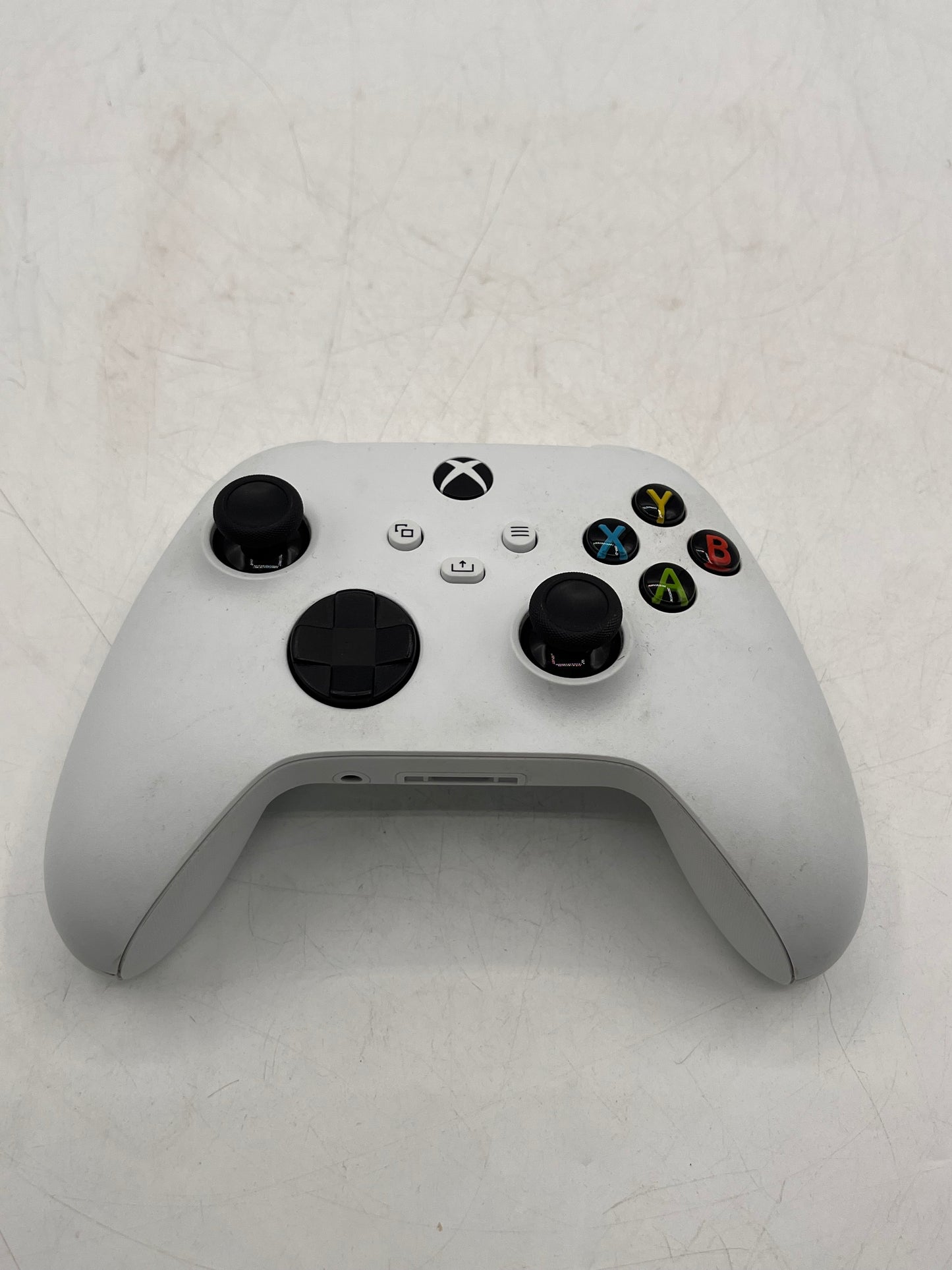 Microsoft Xbox Series Wireless Controller Model 1914 - White