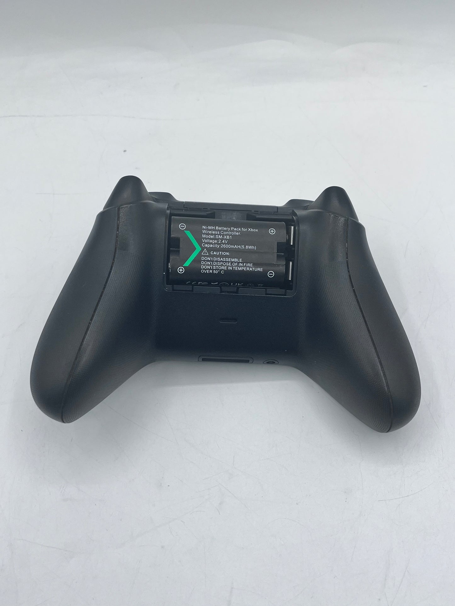 Microsoft Xbox Series X (1882) 2020 1TB with Cords and Controller Free Shipping