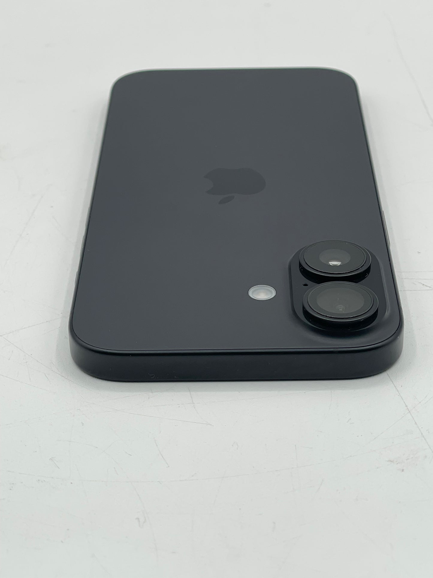 Unlocked Apple iPhone 16 - 128GB A3081 MYAP3LL/A Space Gray Open Box