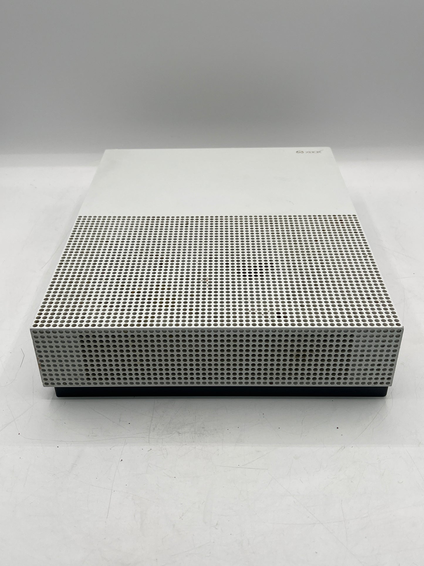 Microsoft Xbox One S (Model 1681) 500GB - Used - White