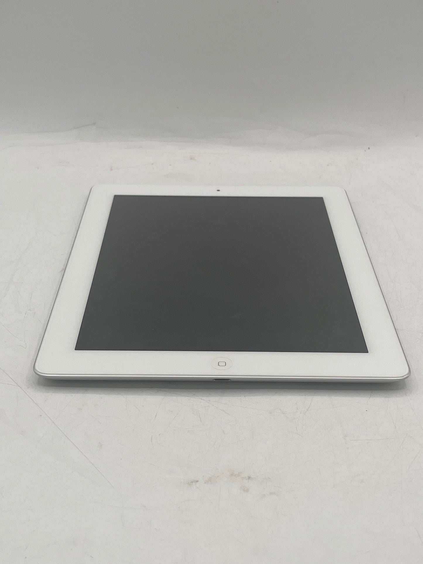 Unlocked Apple iPad 4th Gen A1458 MD514LL/A 32GB WiFi Tablet - White