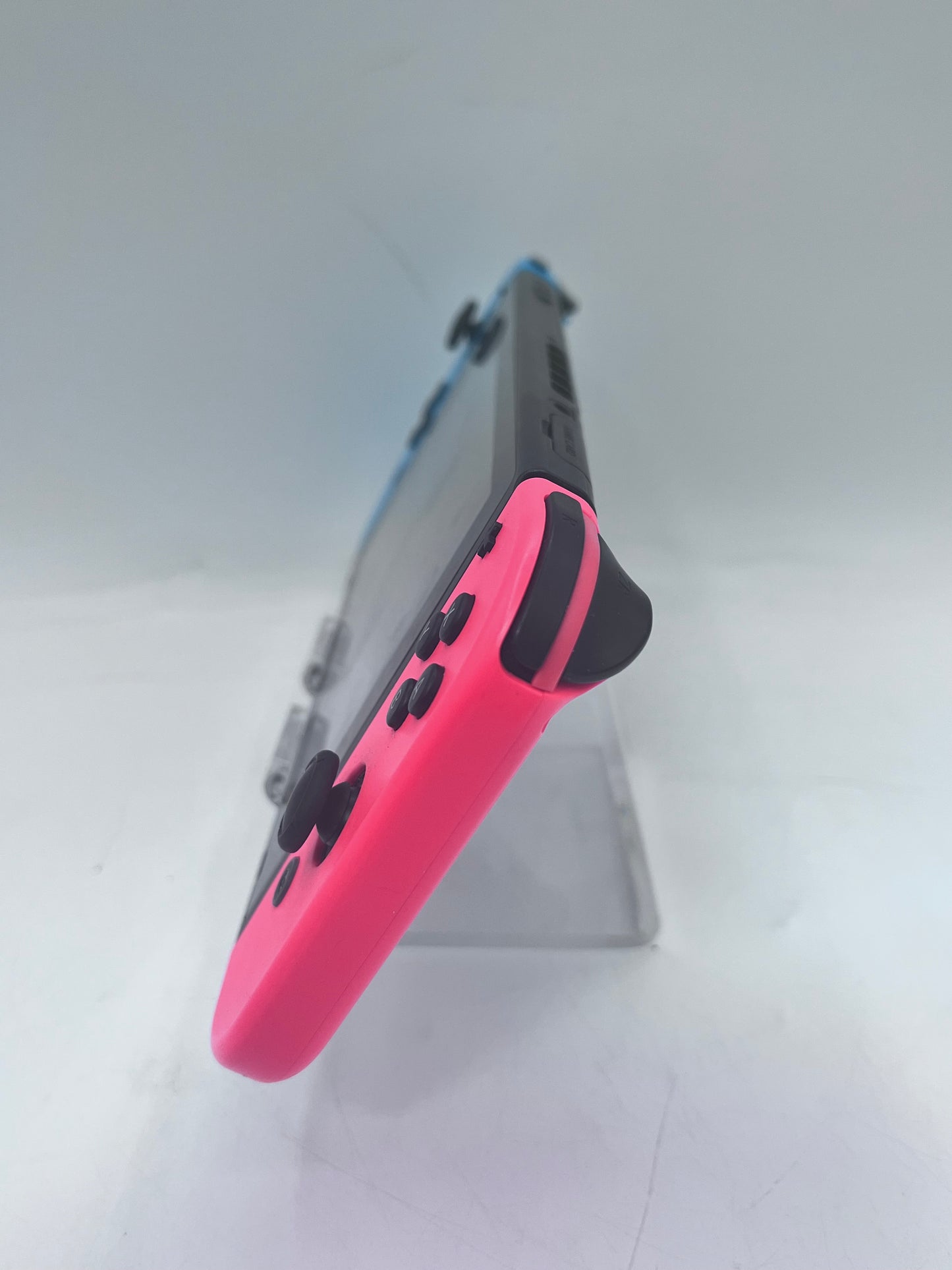 Nintendo Switch HAC-001 2017 32GB with Red and Blue Joycons and Case