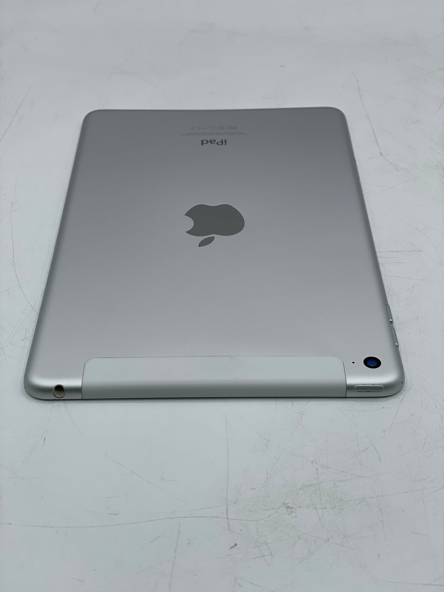 Apple iPad Mini 4th Gen (A1538) 32GB Unlocked Silver - Used, Great Condition!