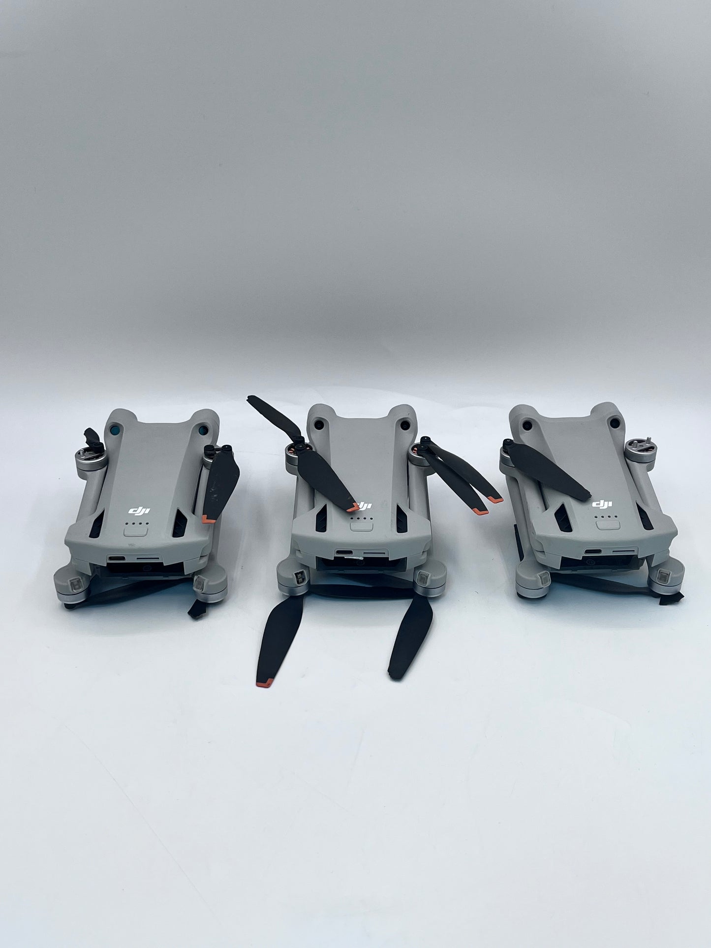 Lot of 3 DJI Mini 3 Pro 2022 - Space Gray READ