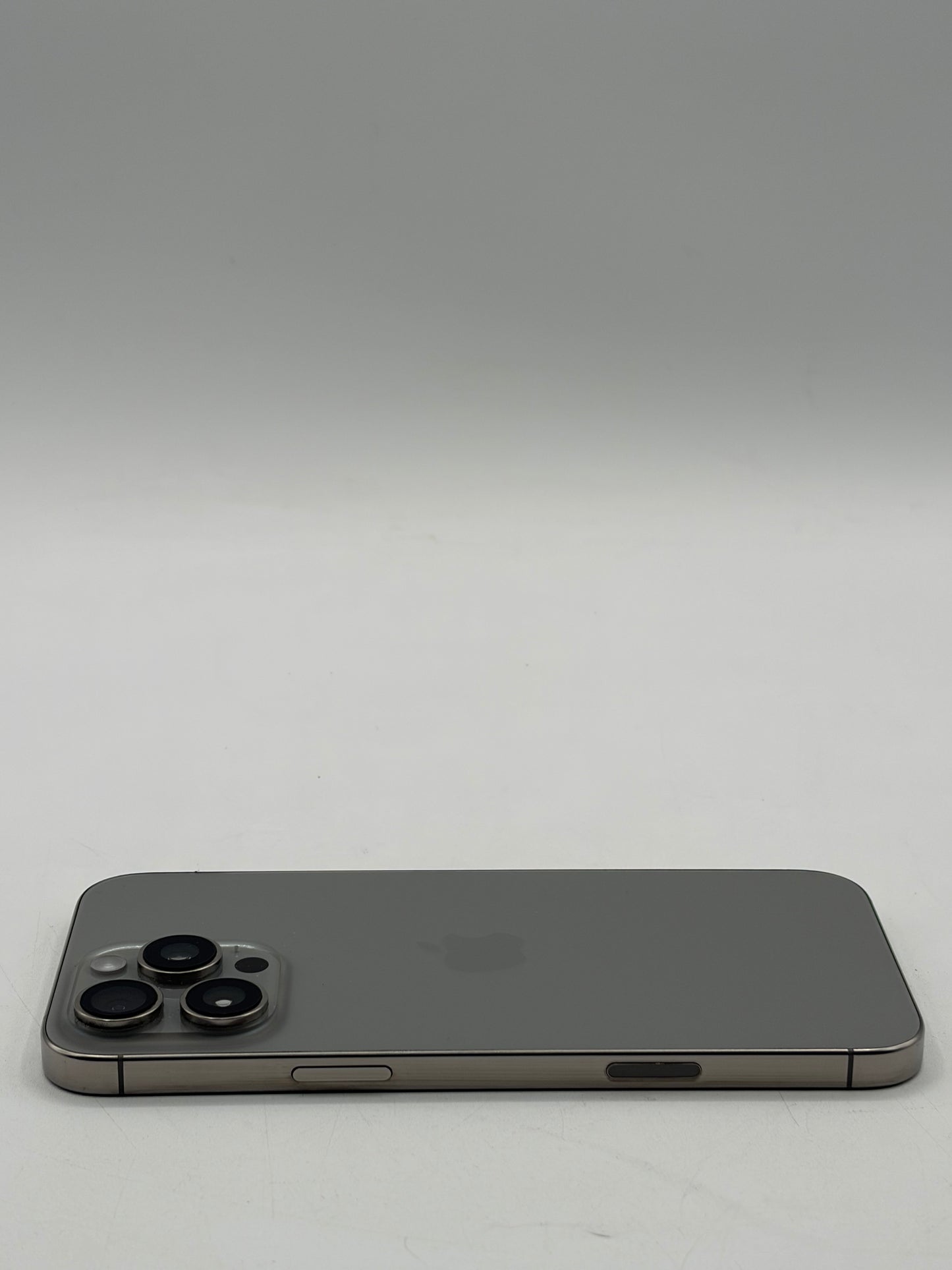 T-Mobile Only Apple iPhone 16 Pro Max 256GB A3084 MYW63LL/A 91% BH Titanium