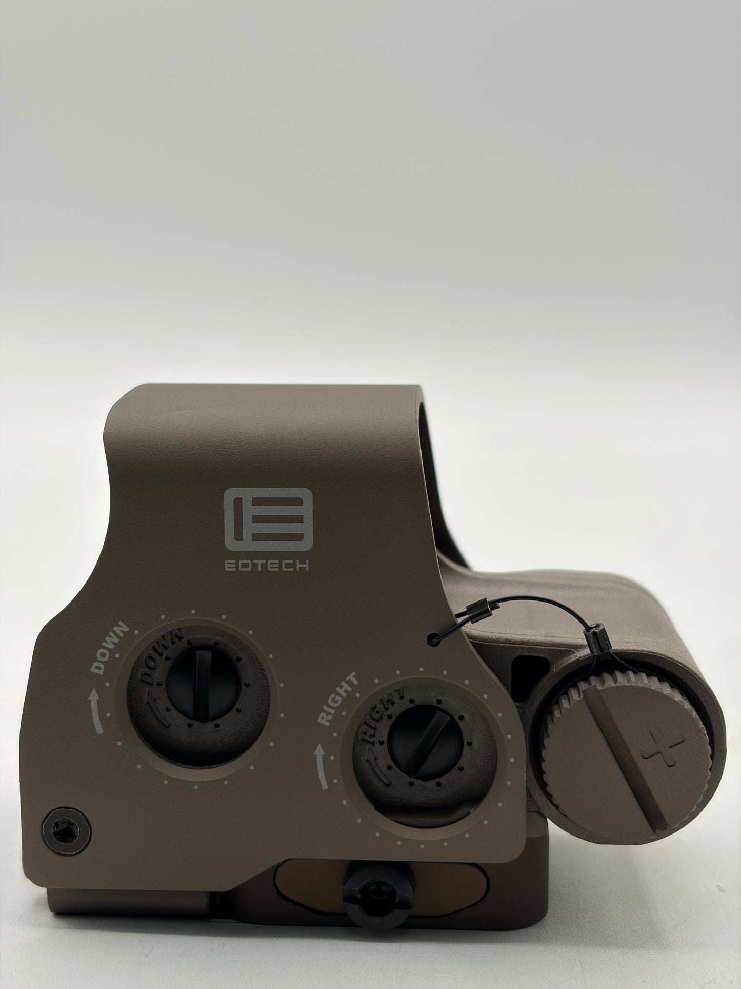 EOTech Holographic Sight 68 MOA Ring (2) 1 MOA Dots QD Lever EXPS3-2TAN