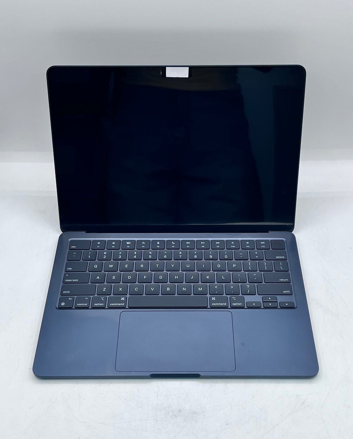 2022 Apple MacBook Air 13.6" M2 8 GB RAM 512 GB SSD Blue 10 Cycle Count