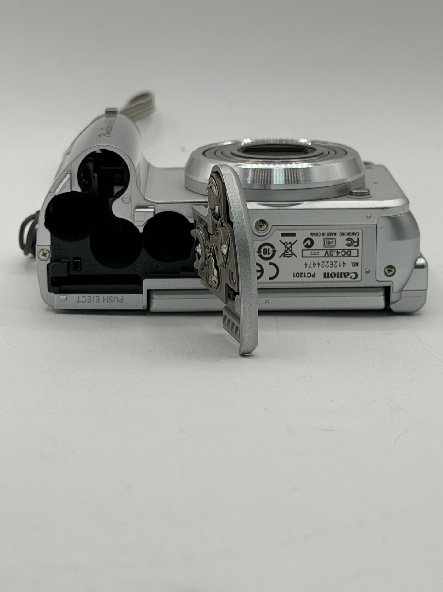 Canon PowerShot A630 8.0MP Digital Camera 8MP 4x Optical Zoom