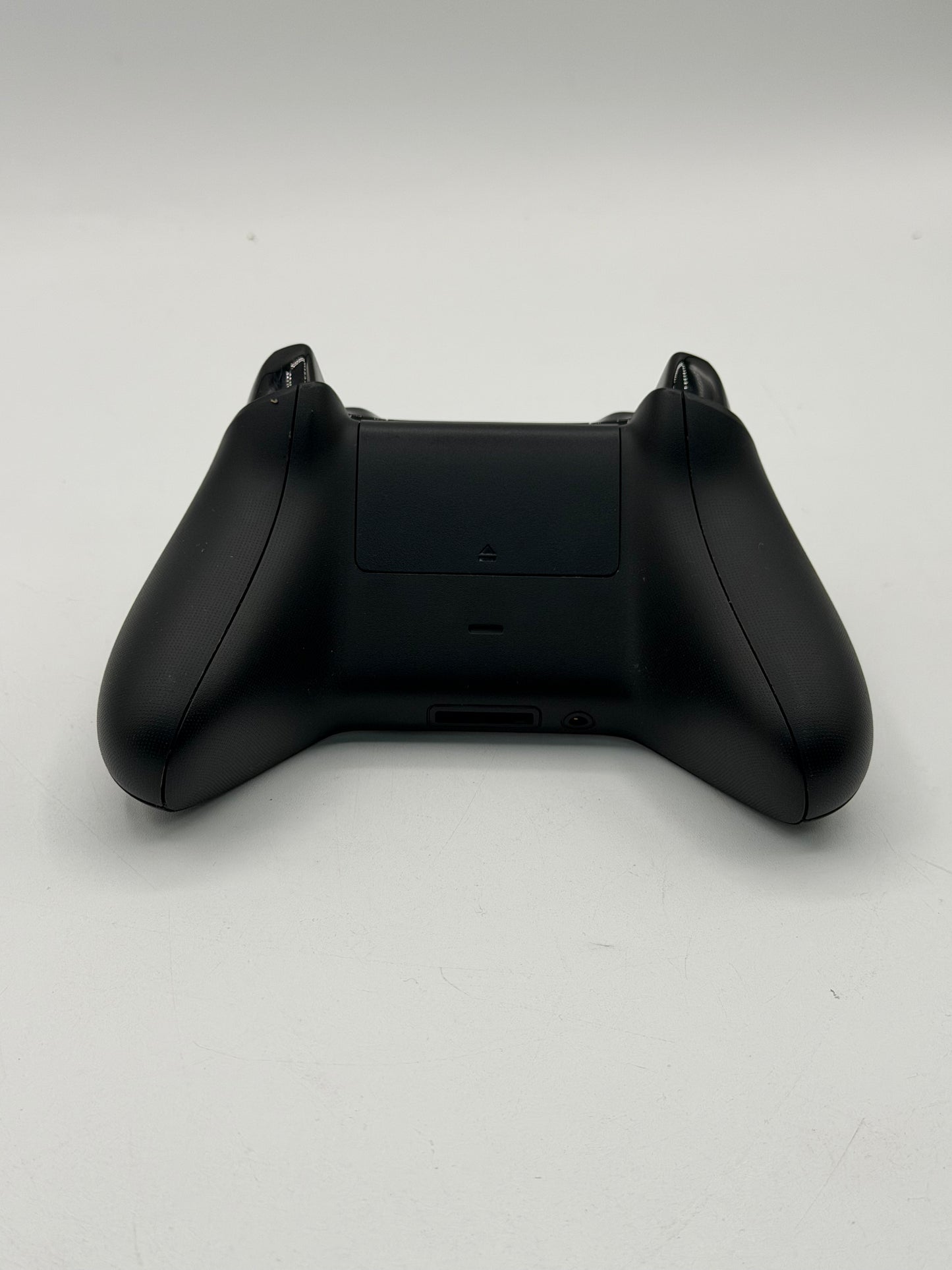 Microsoft Xbox One Wireless Controller Model 1708