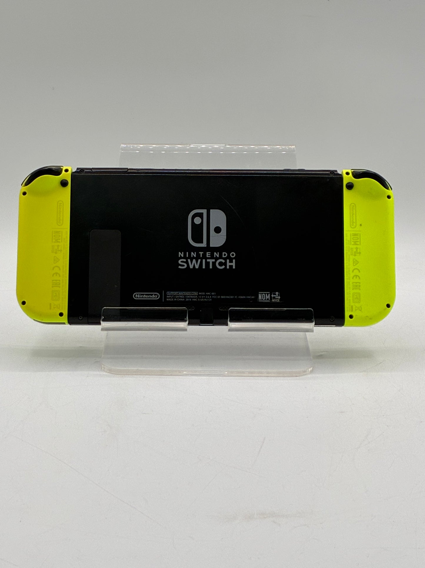 Nintendo Switch HAC-001 with Scott Pilgrim Case And Game!