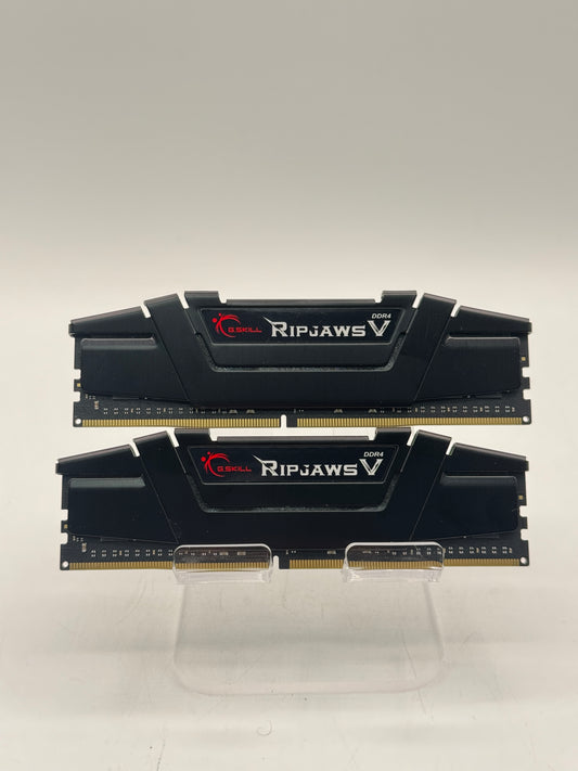 G.SKILL Ripjaws V 32GB (2 x 16GB) PC4-28800 DDR4-3600MHZ RAM F4-3600C18D-32GVK