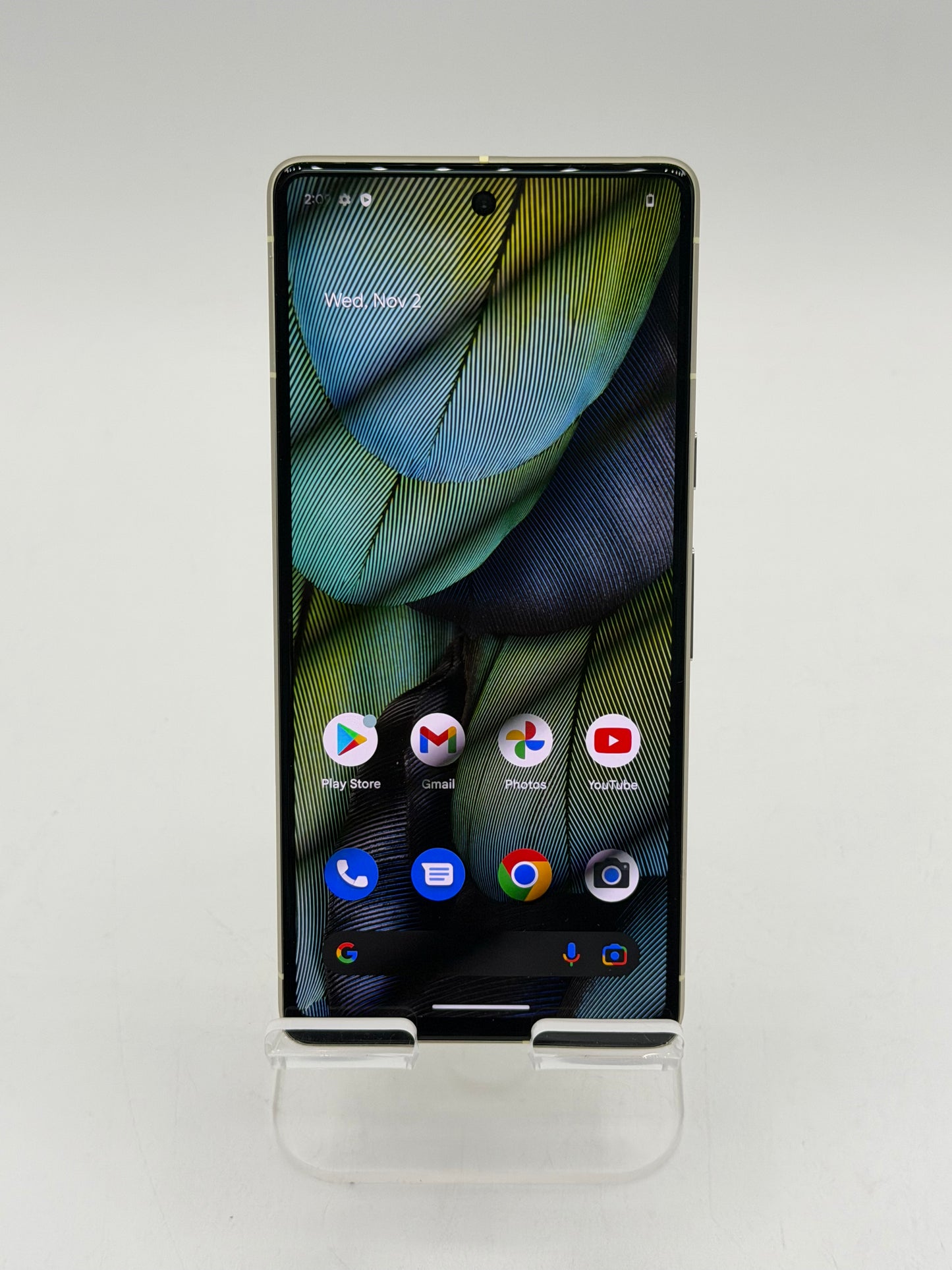 Unlocked Google Pixel 7 GVU6C 128GB Cell Phone - Lemon Grass