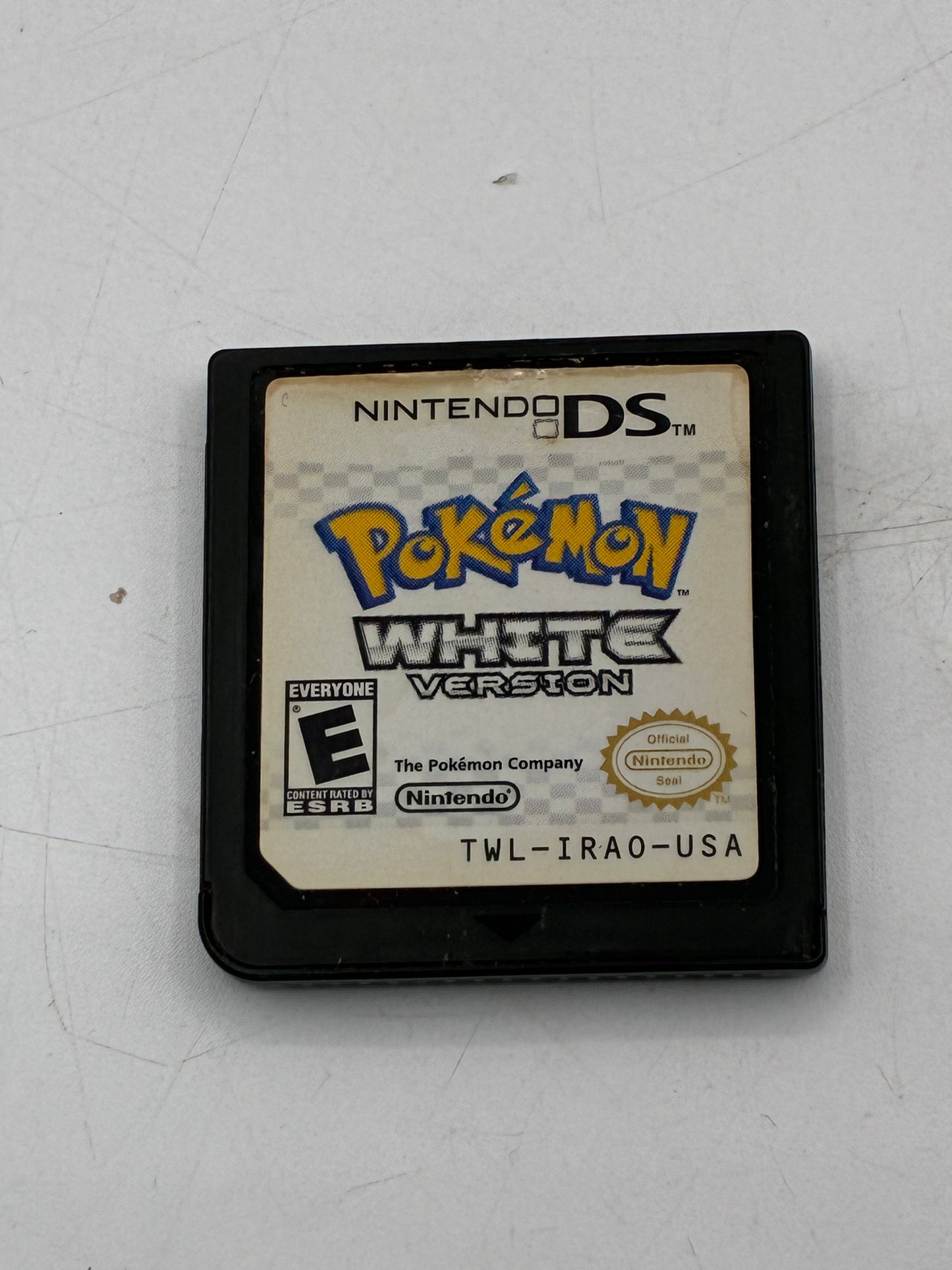Pokemon White Version (Nintendo DS, 2011) Tested And Working Authentic Free Shipping