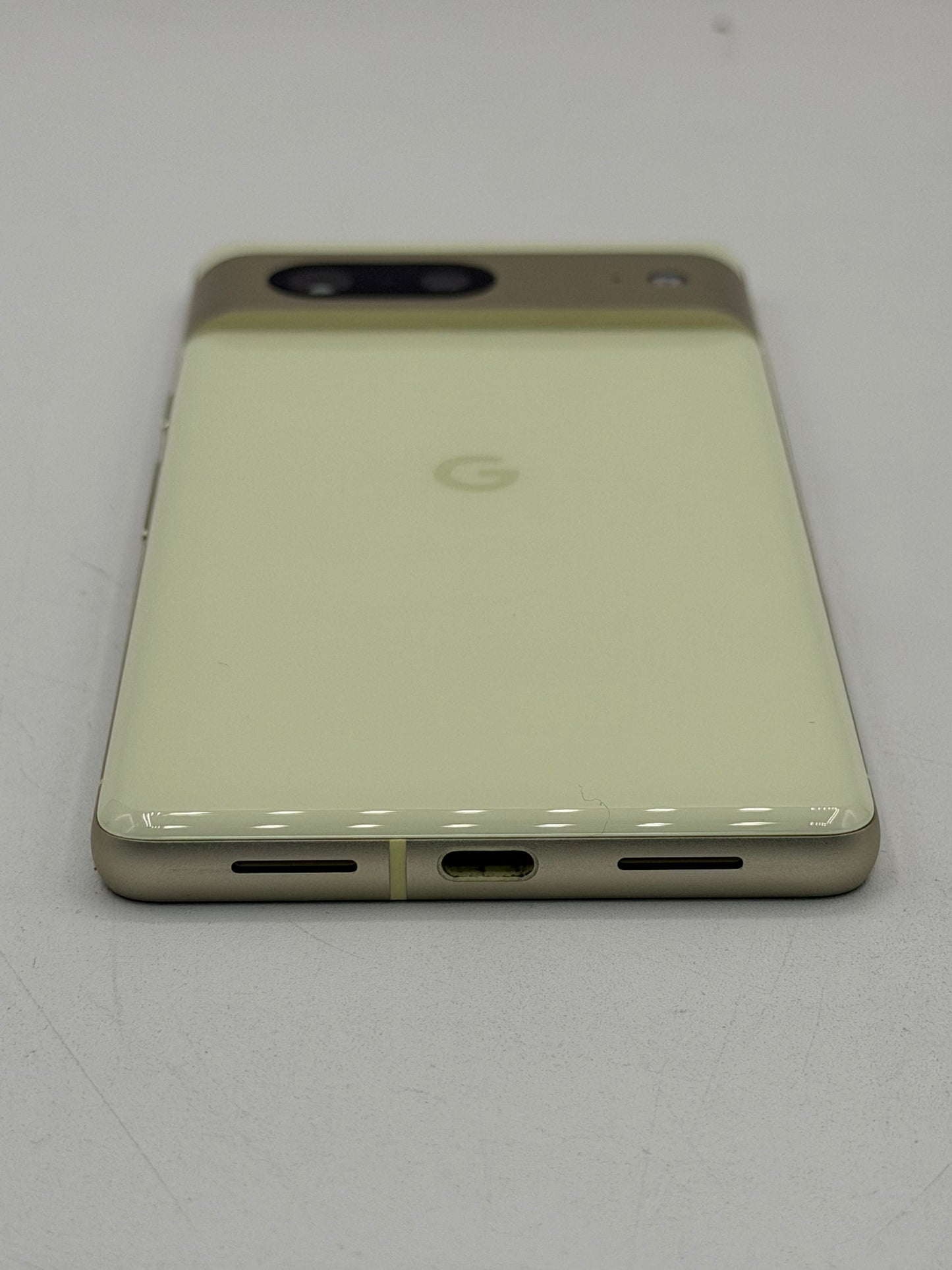 Unlocked Google Pixel 7 GVU6C 128GB Cell Phone - Lemon Grass