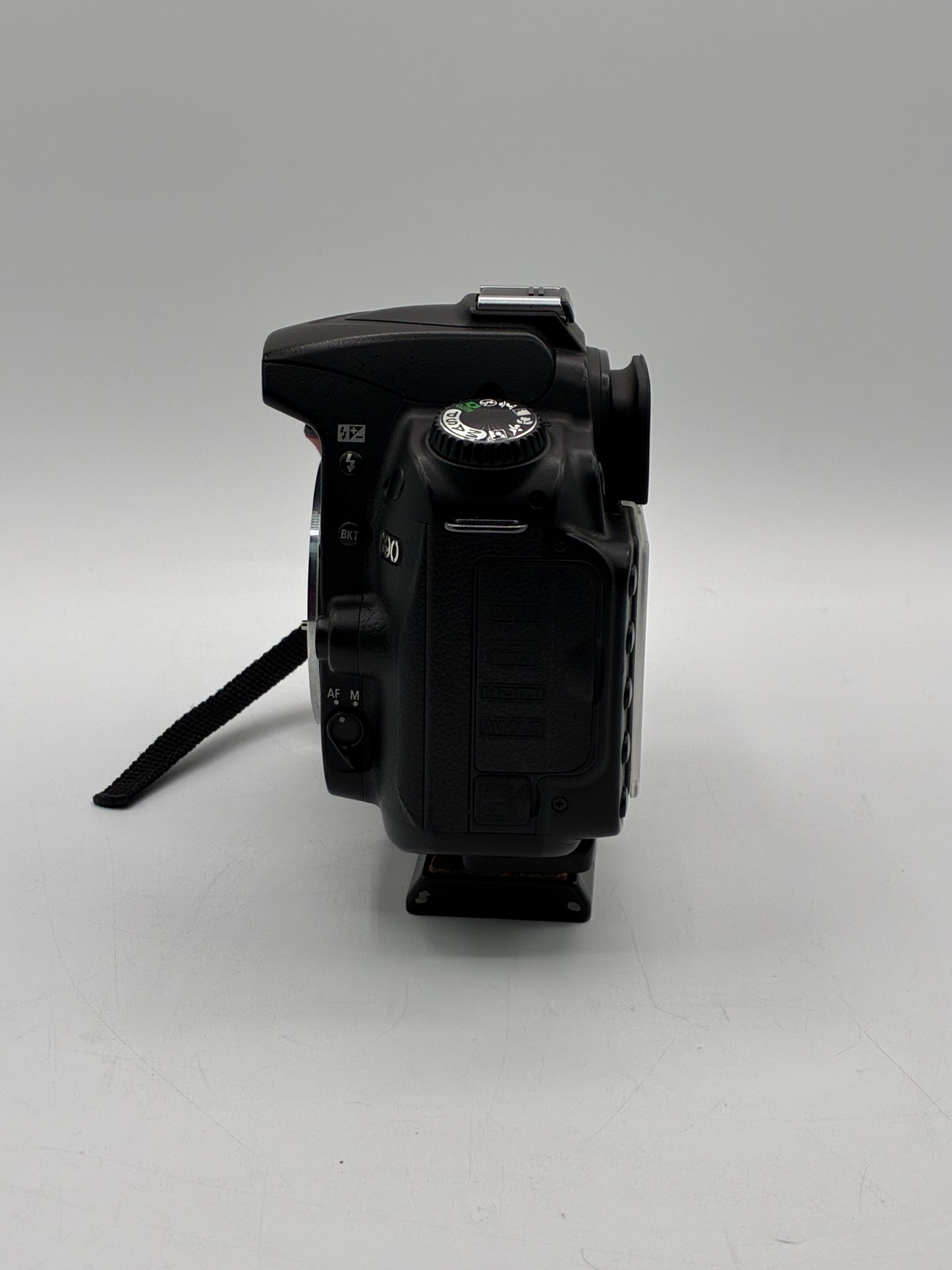Nikon D90 Black Digital Camera with Battery and Wrist Strap - Tested Working!