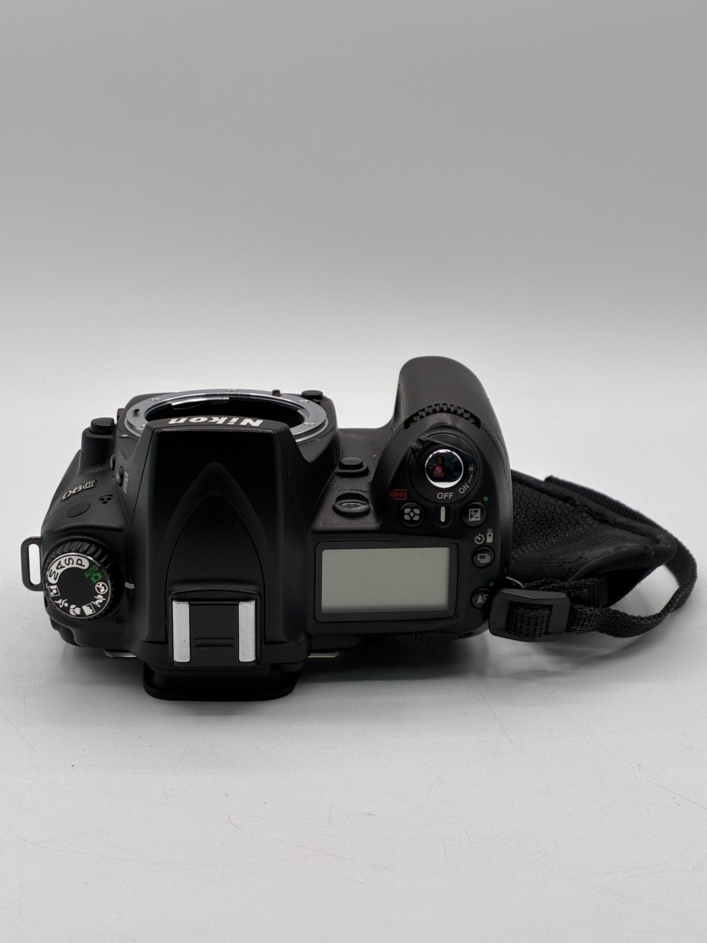 Nikon D90 Black Digital Camera with Battery and Wrist Strap - Tested Working!
